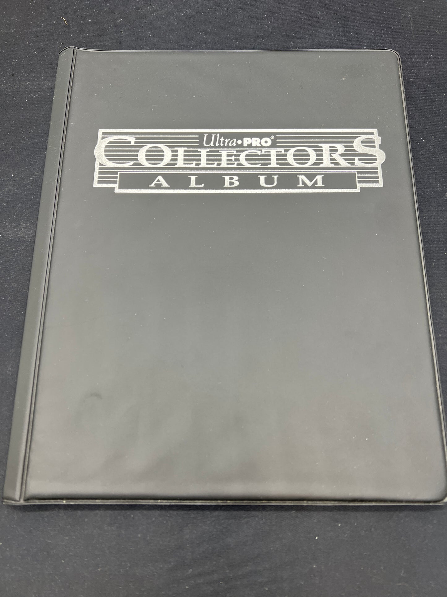 Auction Lot 242: Ultra Pro Collectors Album 9 Pocket Ringless Binder Top Loading Pages Used