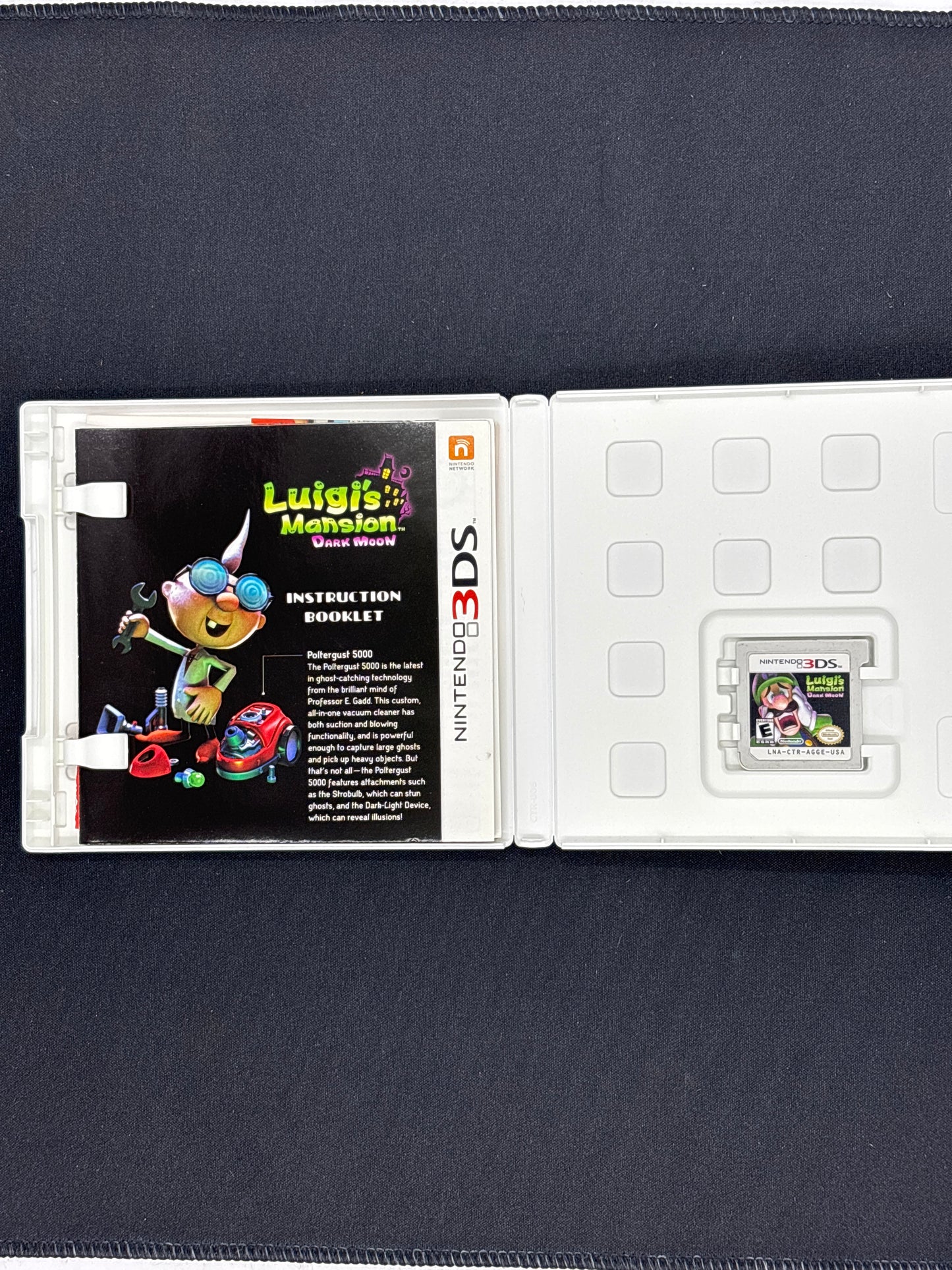 Auction Lot 142: Nintendo 3DS Luigi’s Mansion Dark Moon Video Game CIB