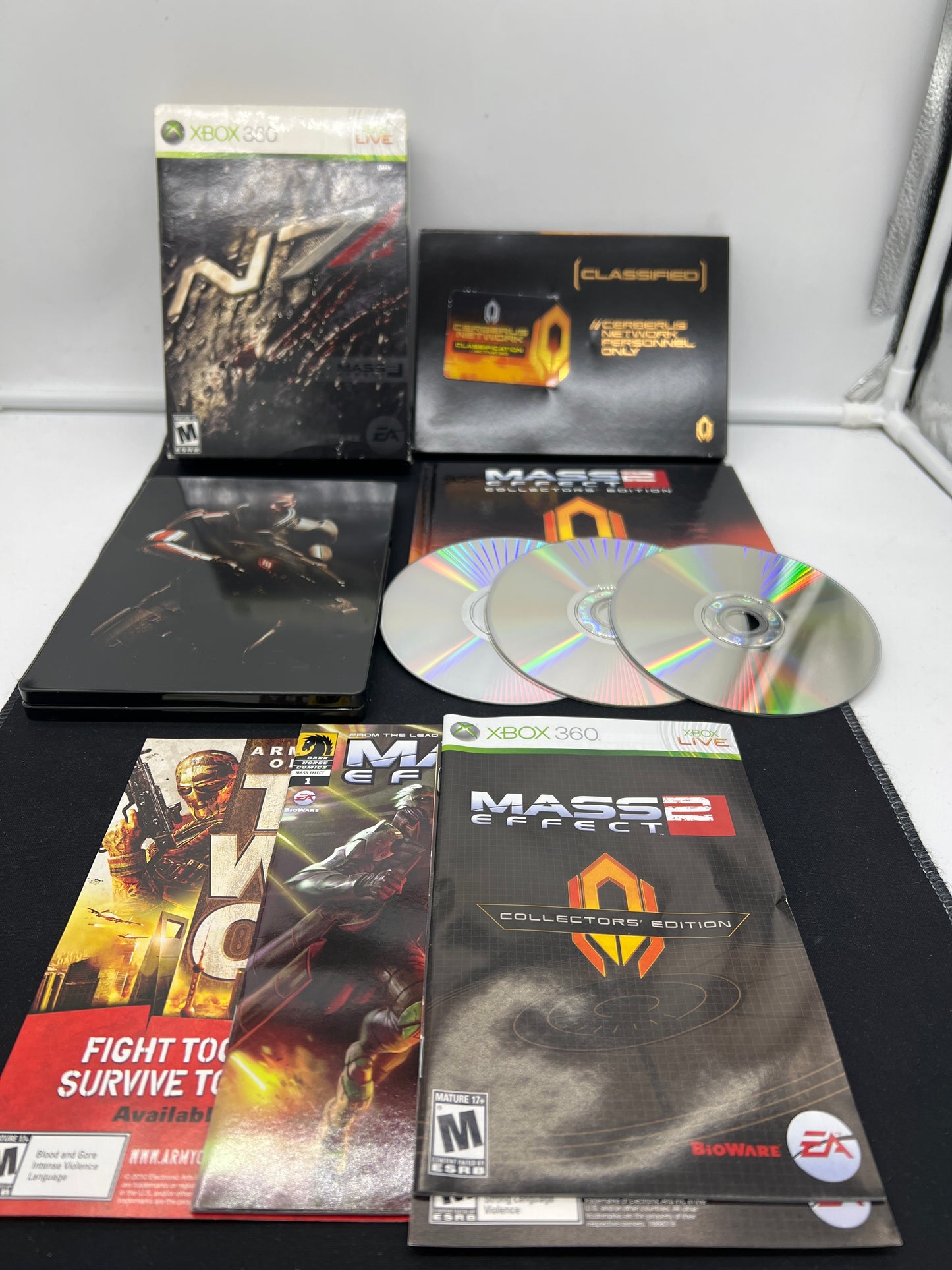 Auction Lot 208: XBOX 360 Game Lot of 2 Mass Effect 2 3 Collector's Edition Complete In Box