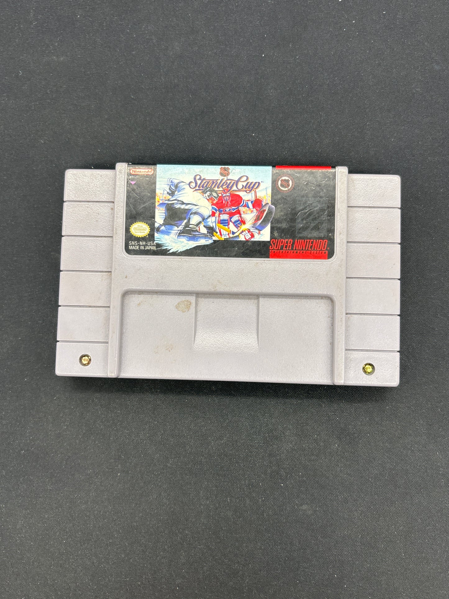Auction Lot 160: SNES Video Game NHL Stanley Cup