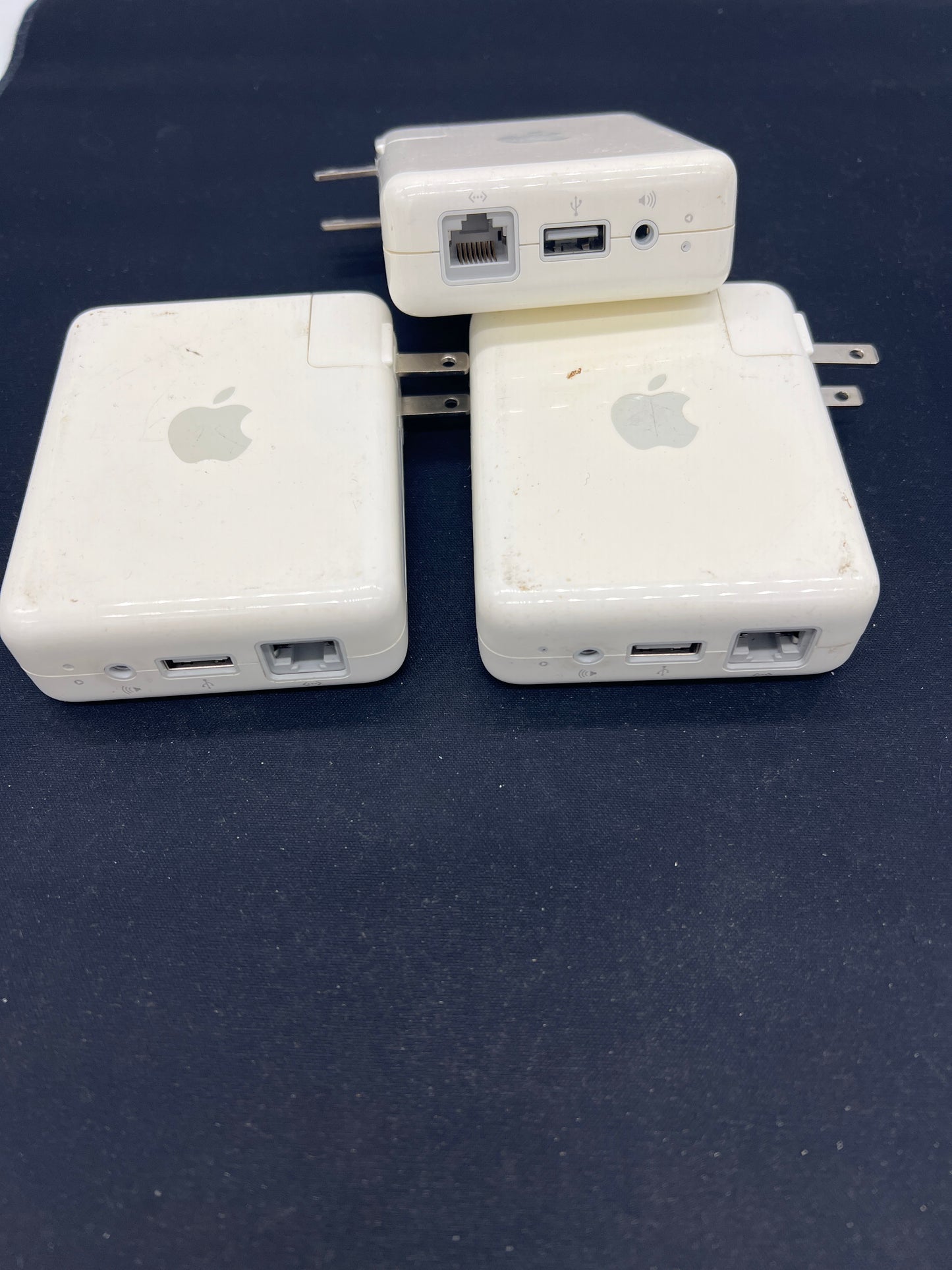 Auction Lot 335: Apple Airport Express Wi-fi Base Stations