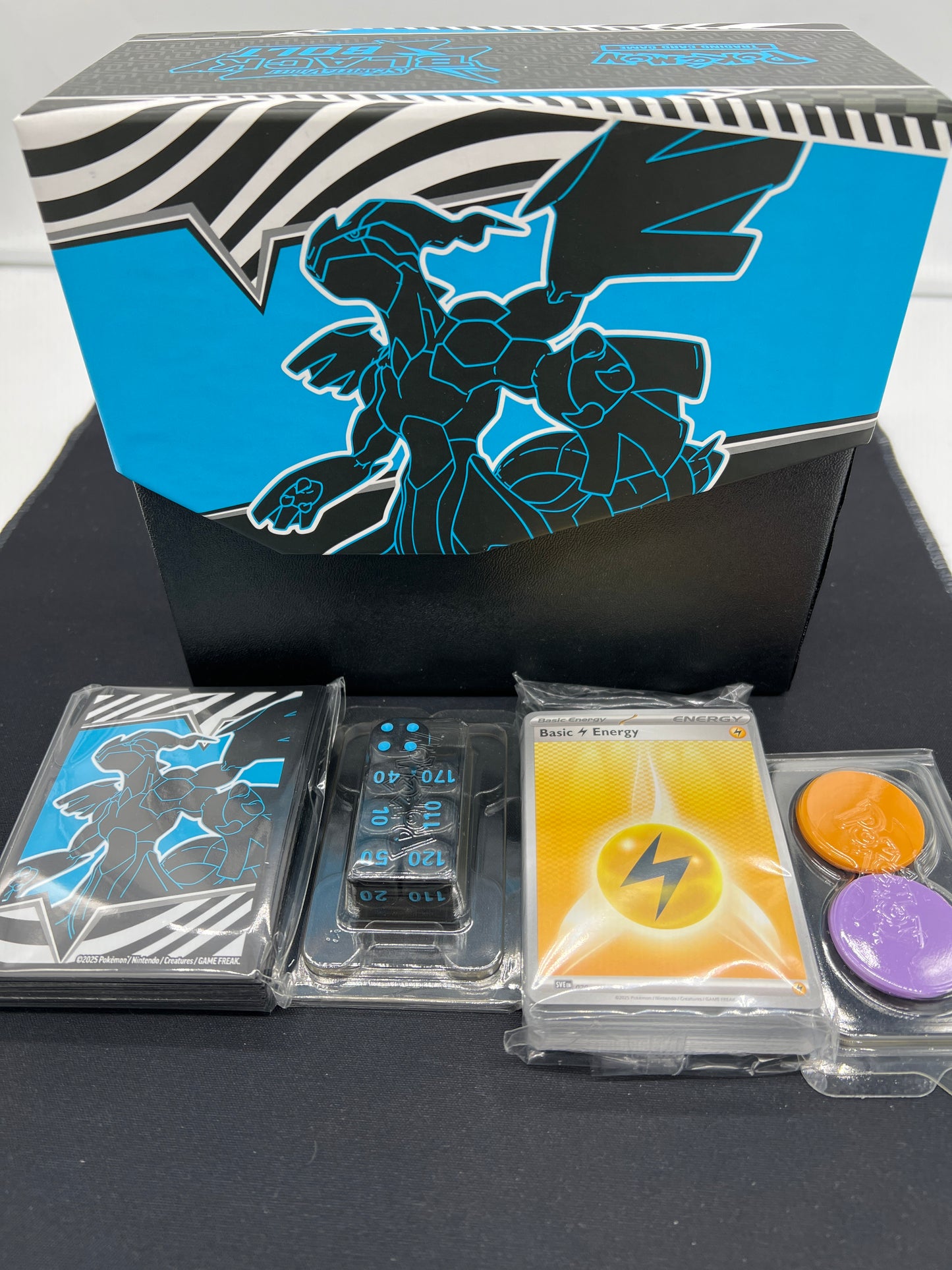 Auction Lot 212: Pokemon Black Bolt EMPTY ETB with Accessories
