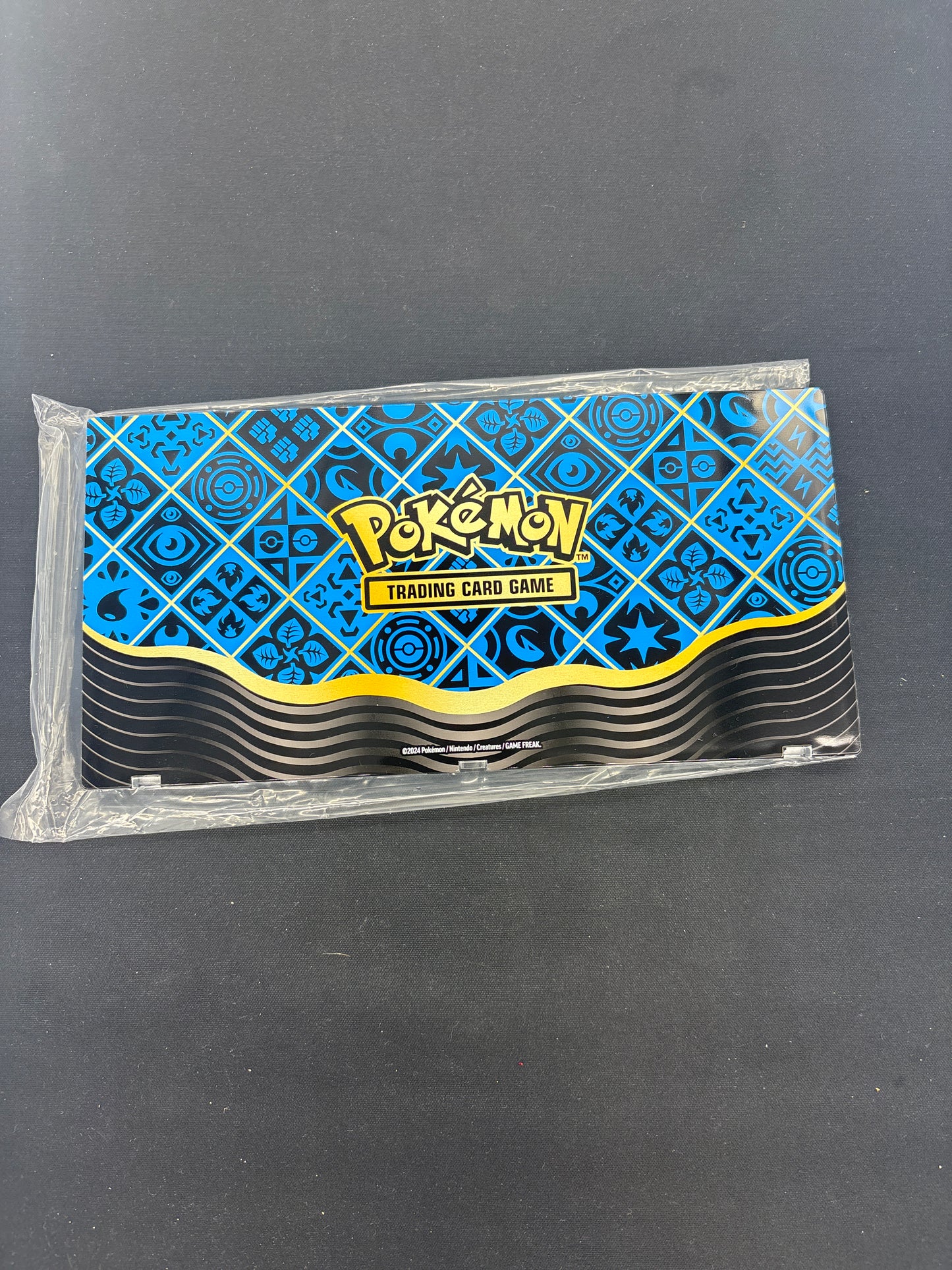 Auction Lot 115: Pokemon 3 Card Holder