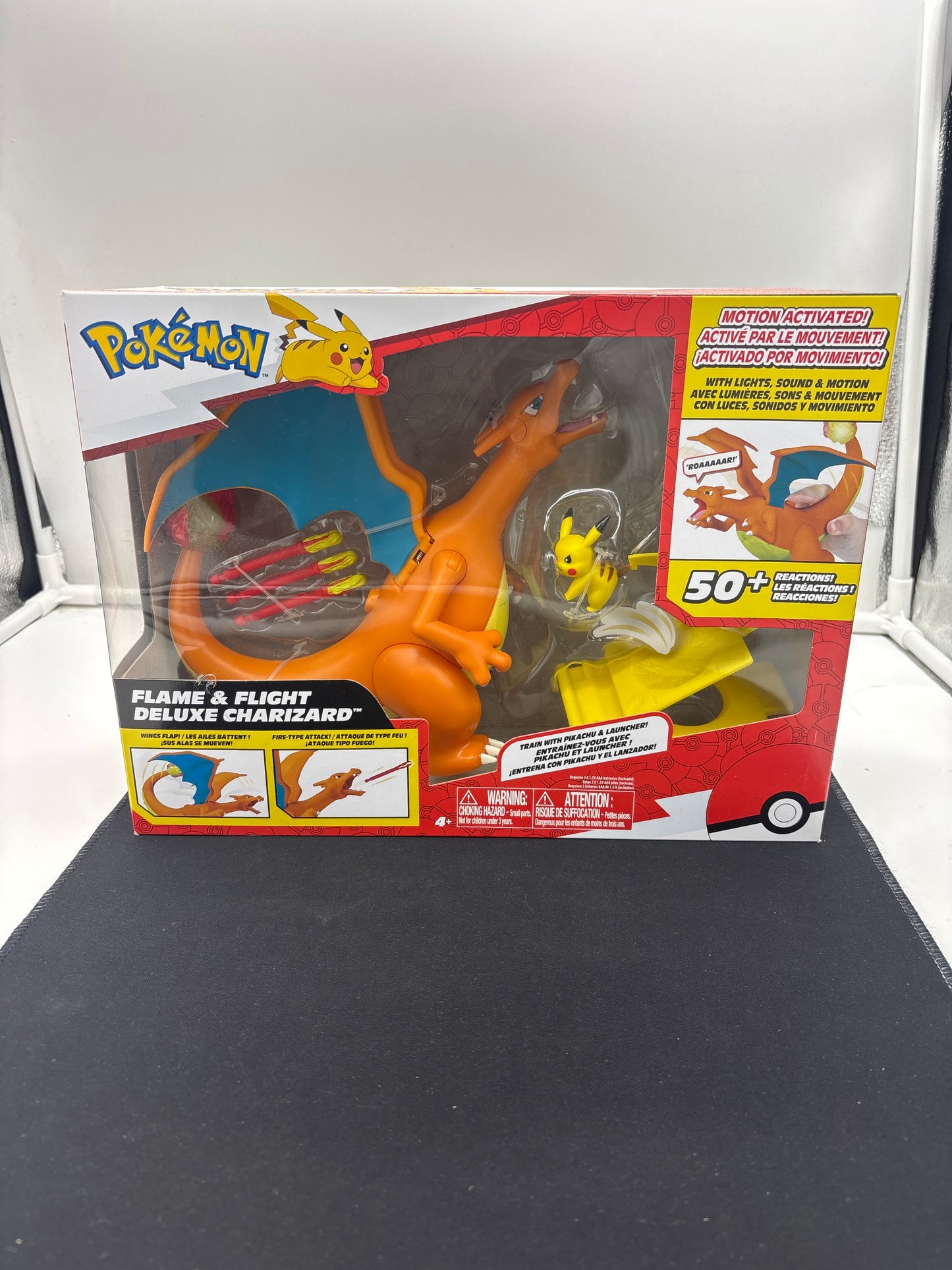 Auction Lot 75: Pokemon Flame and Flight Deluxe Charizard Figure New