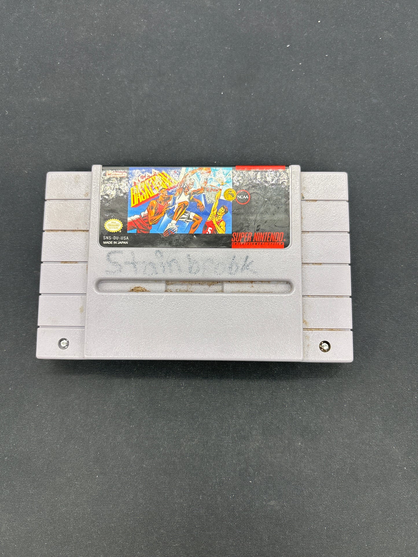 Auction Lot 161: SNES Video Game NCAA Basketball
