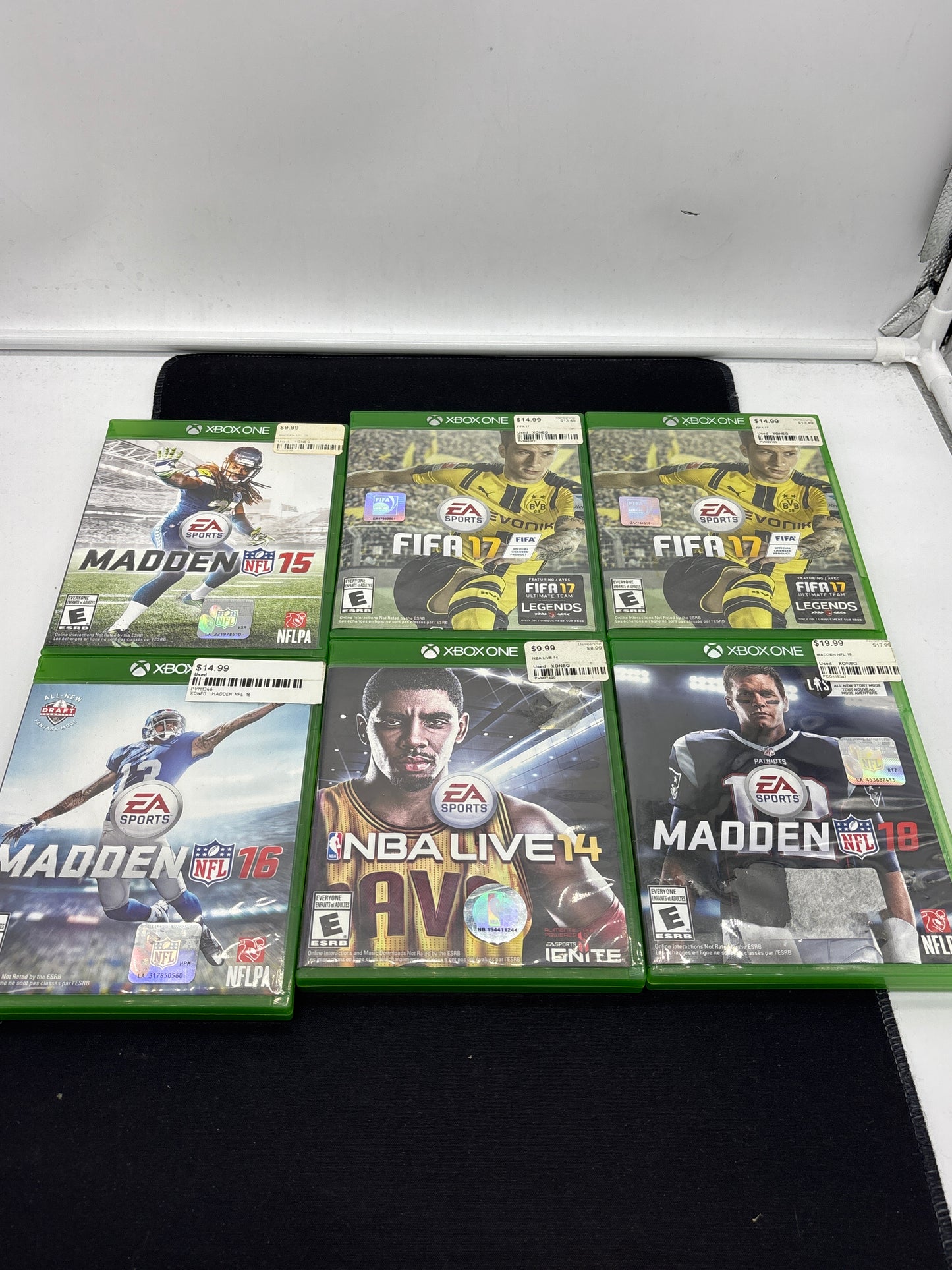 Auction Lot 127: XBOX ONE Video Game Lot of 6 Madden 15 16 18 FIFA 17 NBA Live 14
