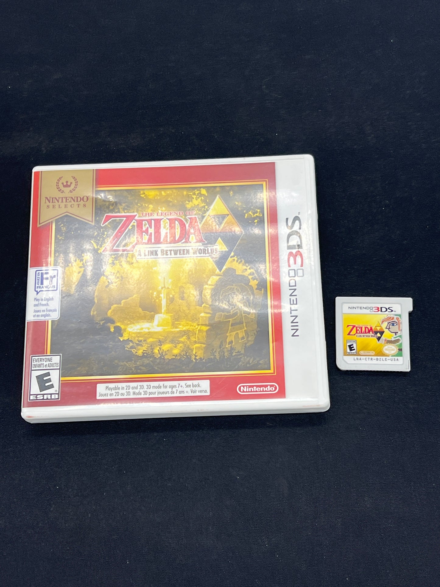Auction Lot 188: Nintendo 3DS The Legend of Zelda A Link Between Worlds CIB