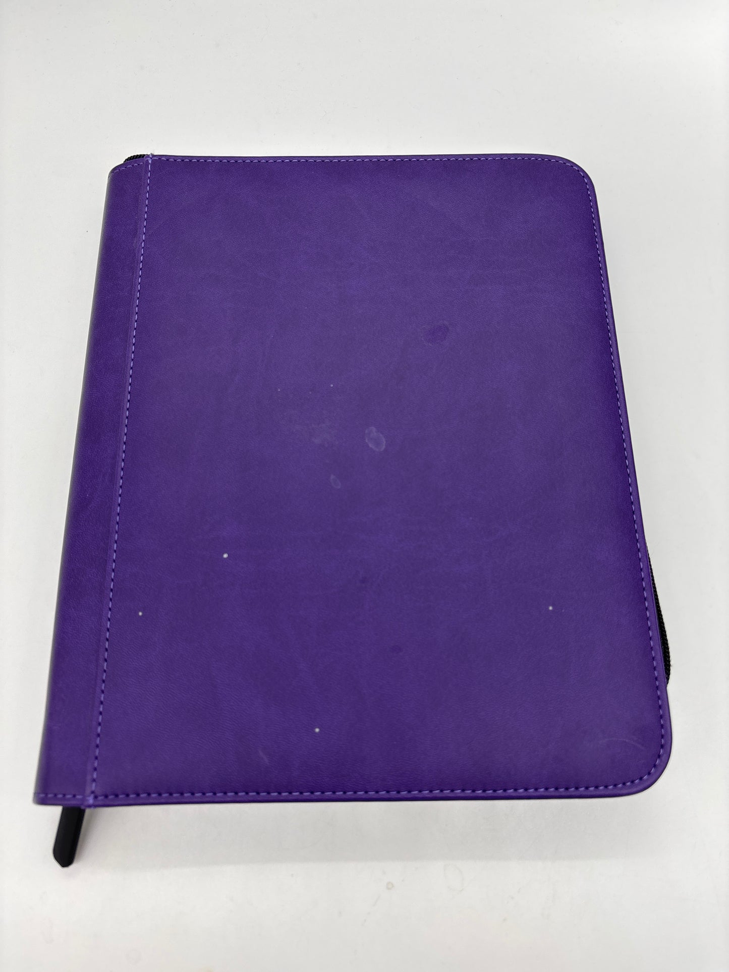 Auction Lot 97: Purple 4 Pocket Zipper TCG Binder Lightly Used
