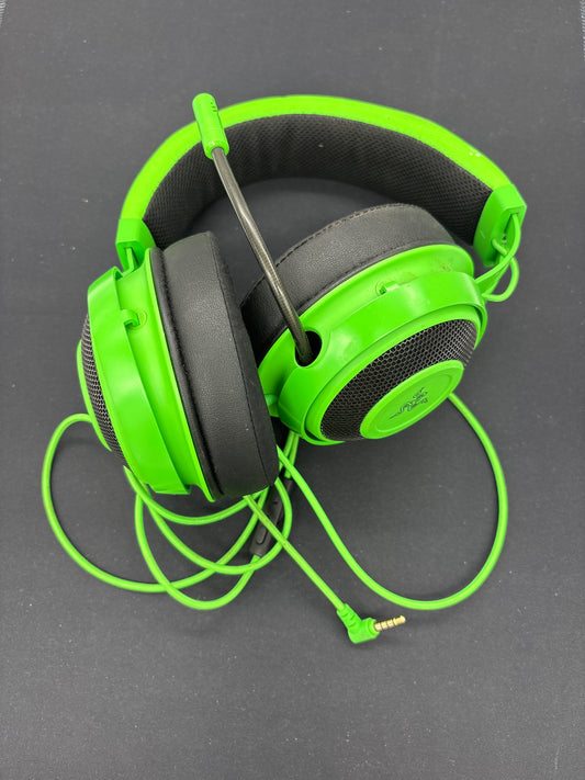 Auction Lot 103: Razer Headset Aux Plug Untested