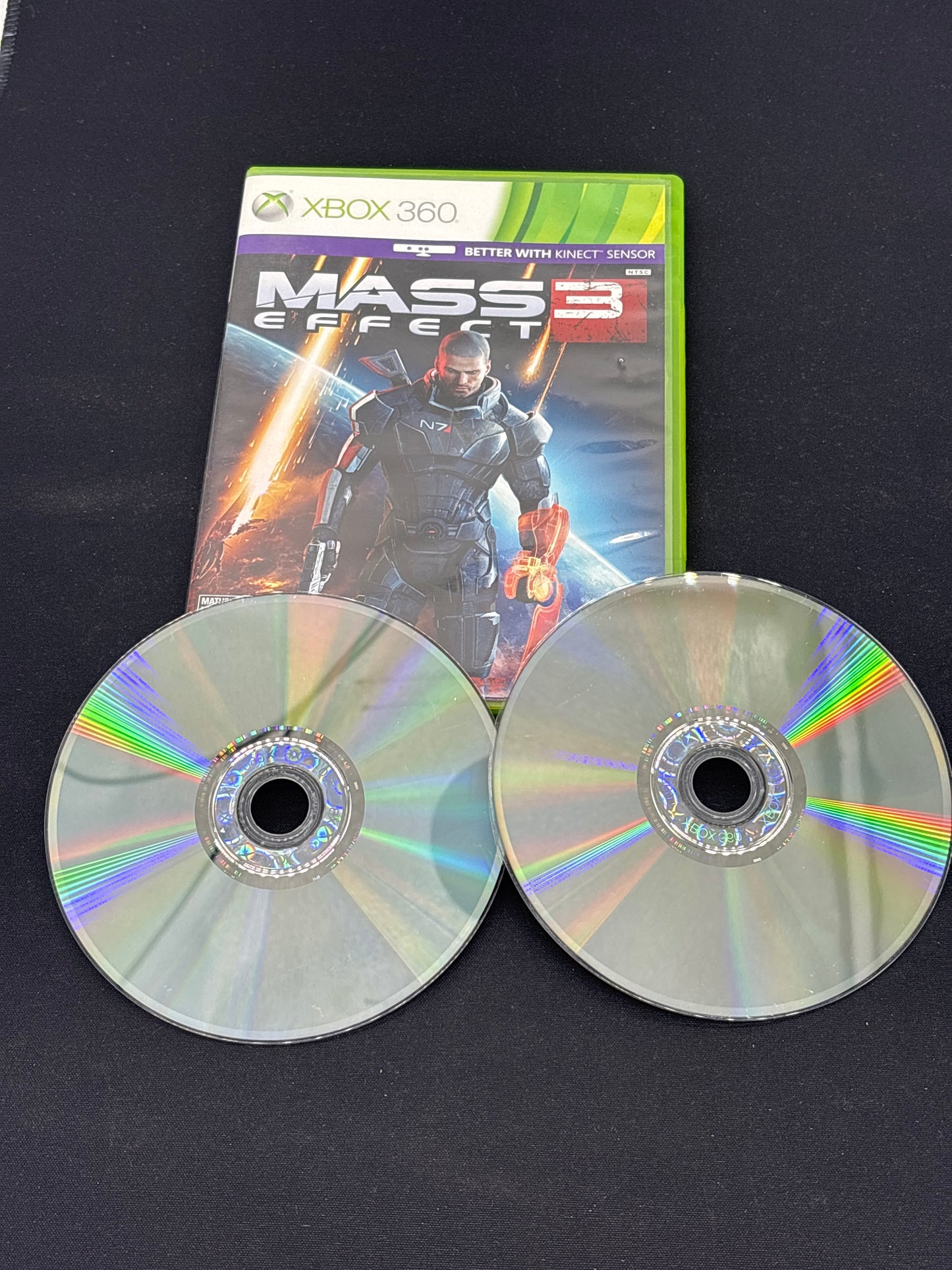 Auction Lot 186: XBOX 360 Mass Effect 3 Disc & Case