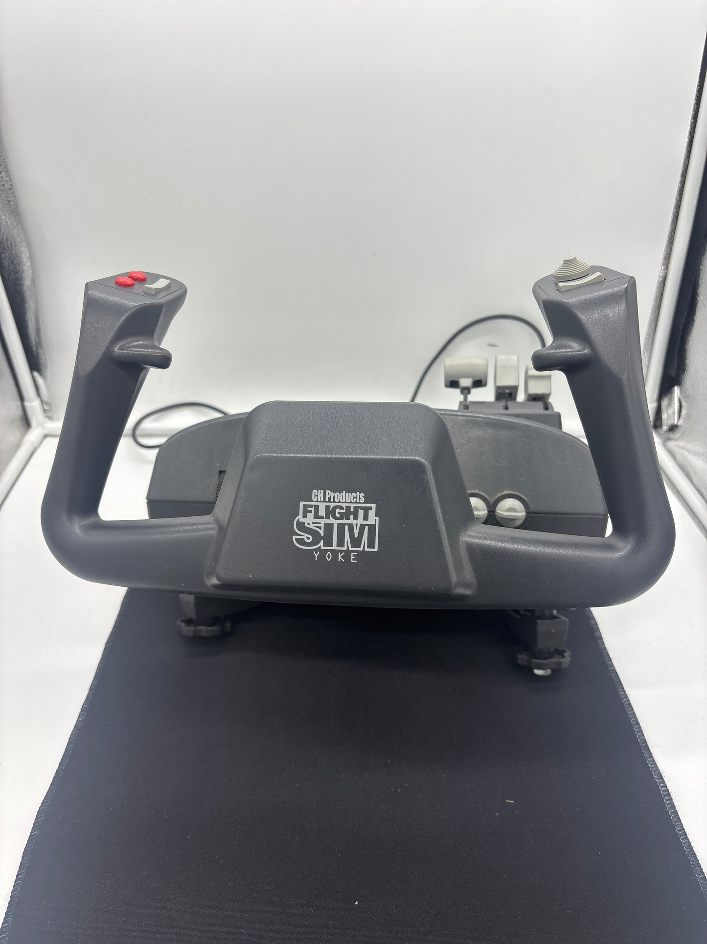 Auction Lot 42: Flight Sim Yoke Controller Untested