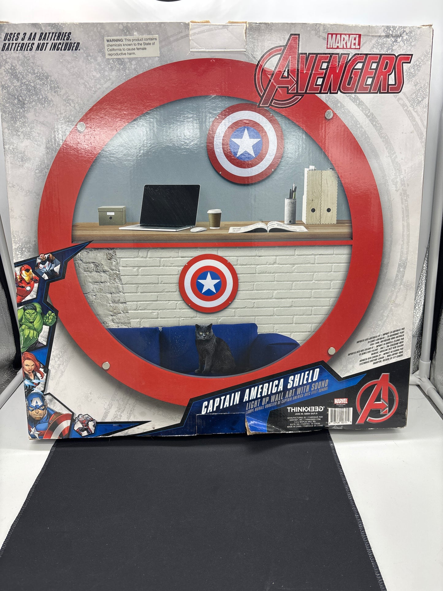 Auction Lot 144: Marvel Avengers Captain America Shield Light-Up Wall Art with Sound