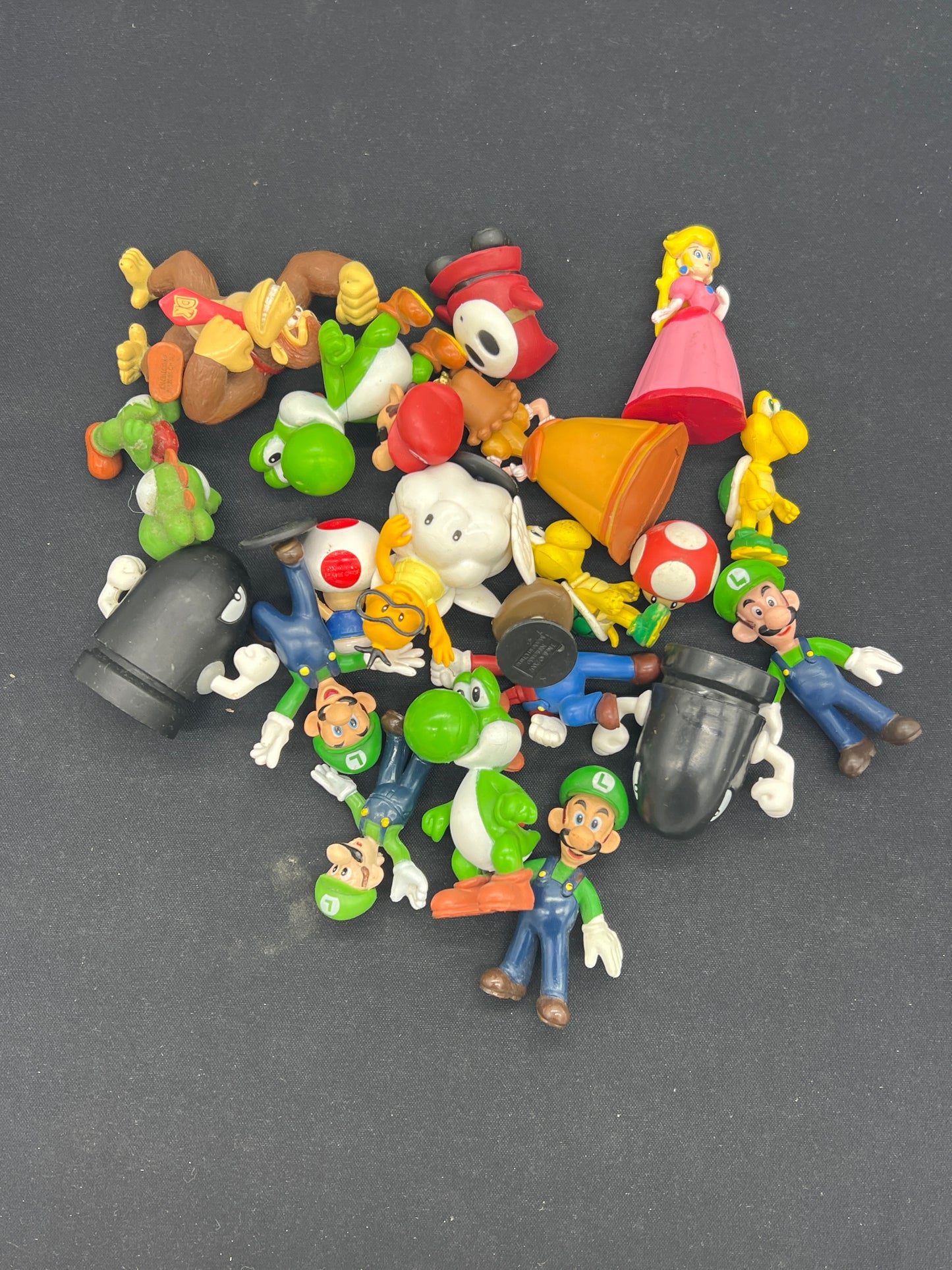 Auction Lot 364: Assorted Mini Mario Figures