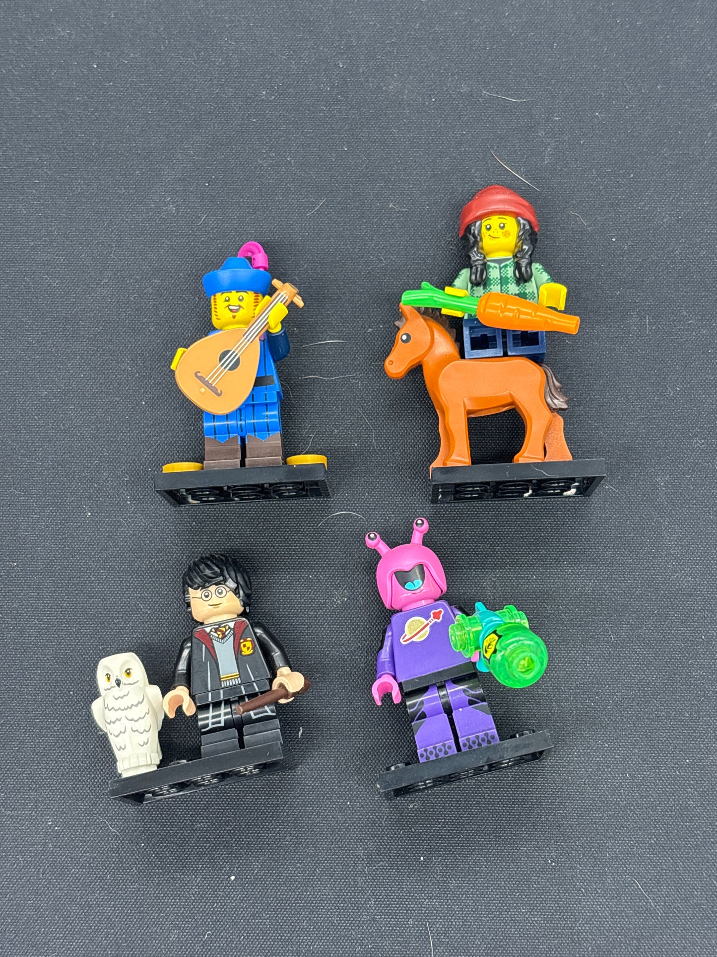 Auction Lot 237: Lego Loose Figure Lot
