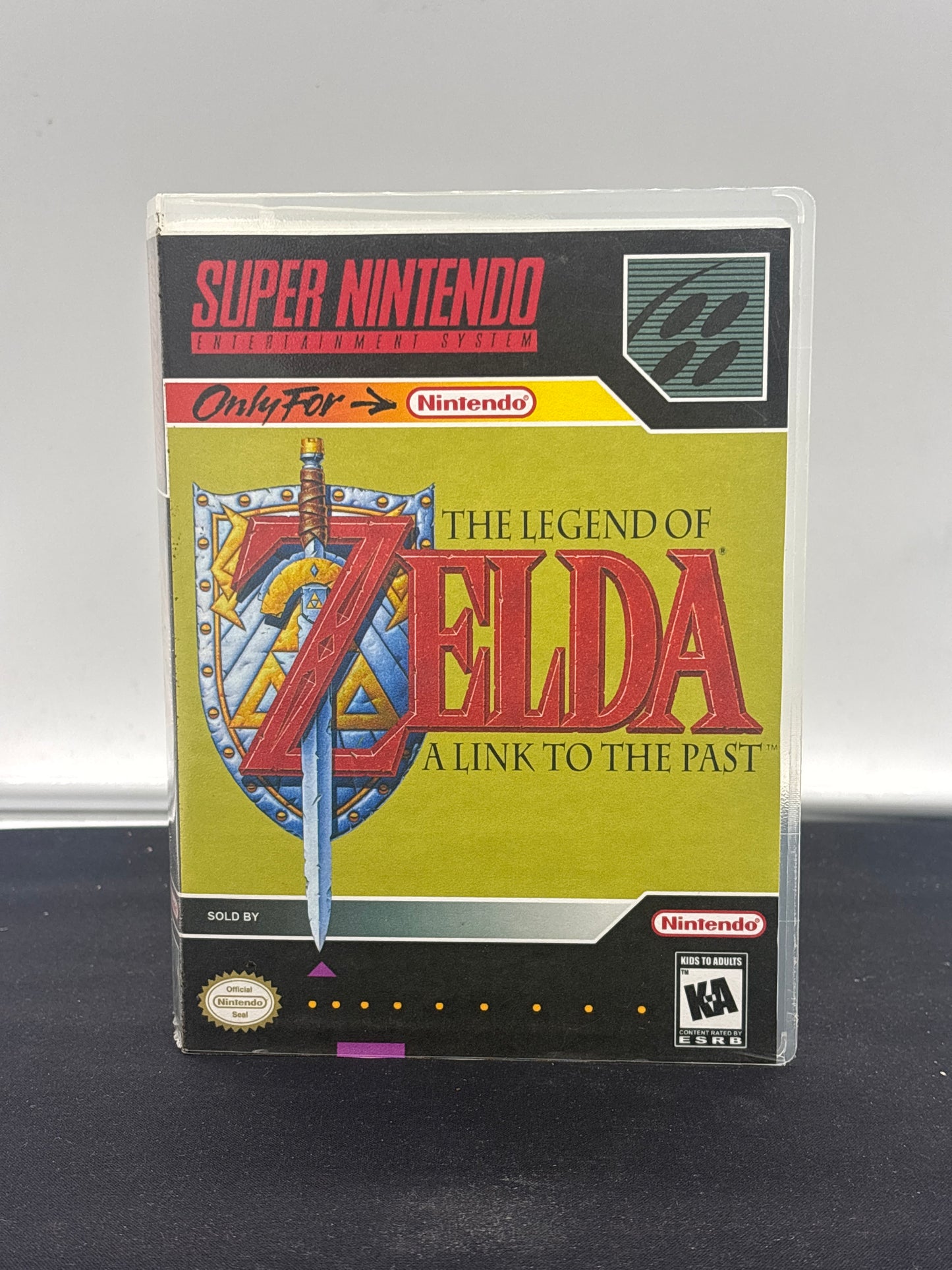 Auction Lot 106: The Legend of Zelda A Link to the Past Empty Video Game Case SNES