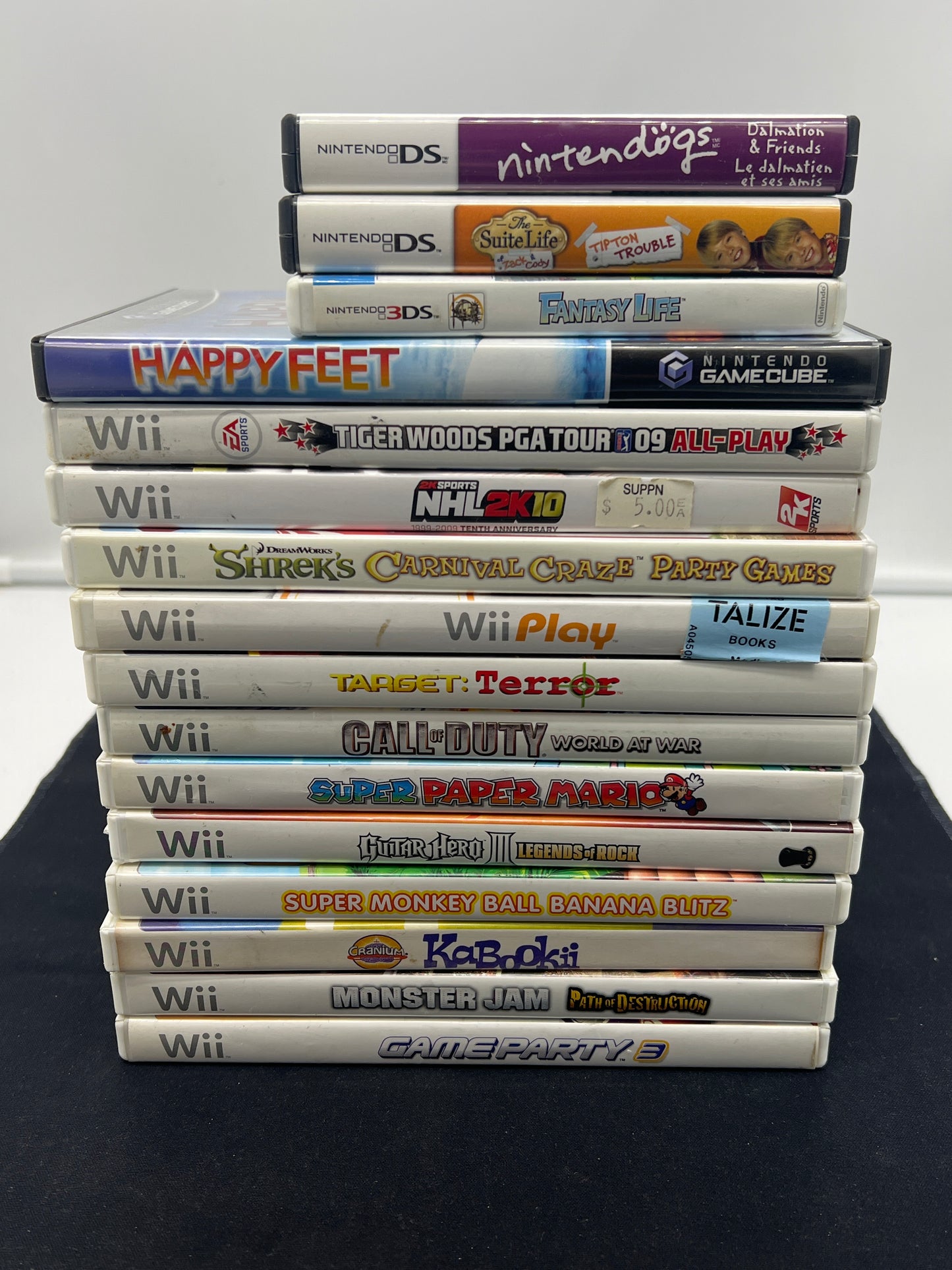 Auction Lot 382: EMPTY Assorted Video Game Boxes