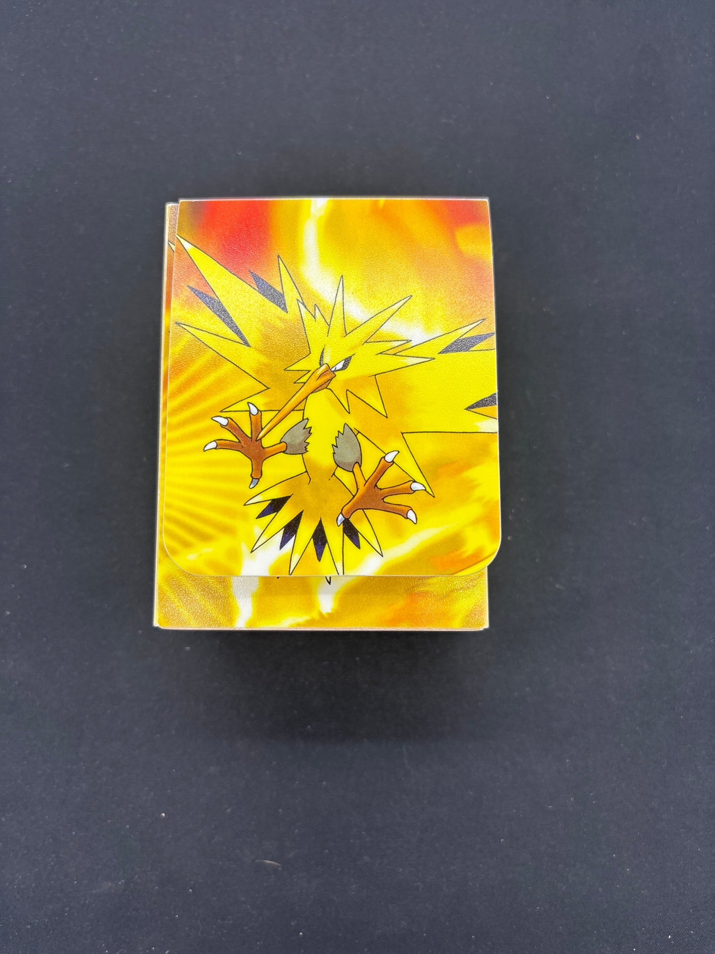 Auction Lot 111: Pokemon Zapdos Deck Box