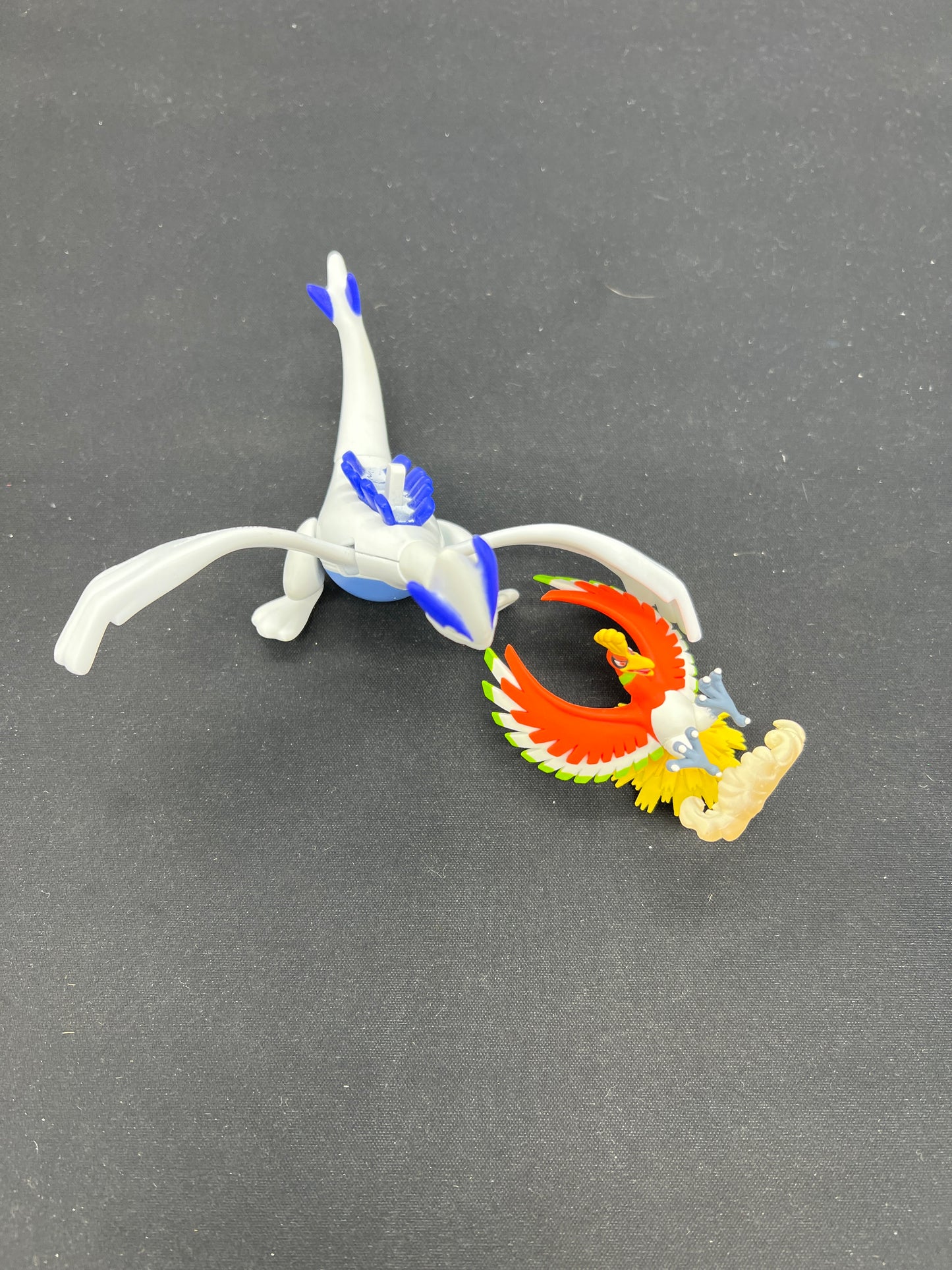 Auction Lot 285: Pokemon Figure Lot of 2 Lugia & Ho-Oh Toy Set