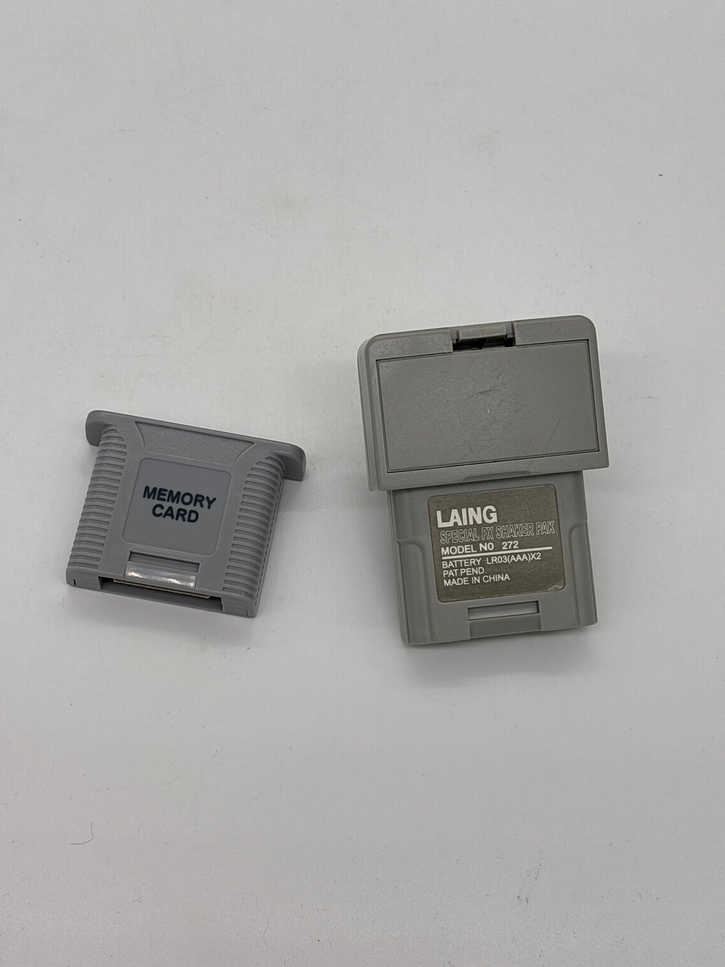 Auction Lot 175: Nintendo GameCube Accesories