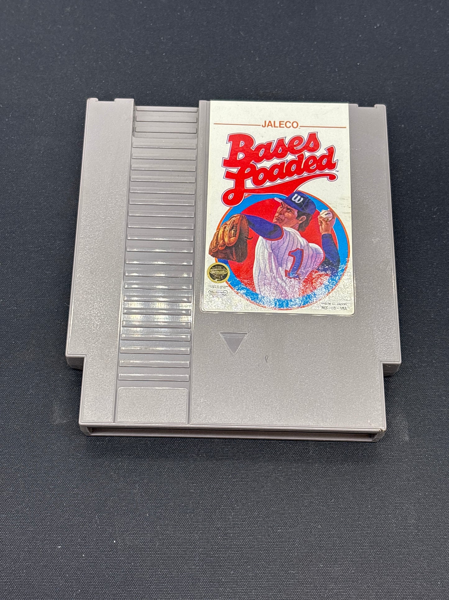 Auction Lot 87: NES Video Game Bases Loaded