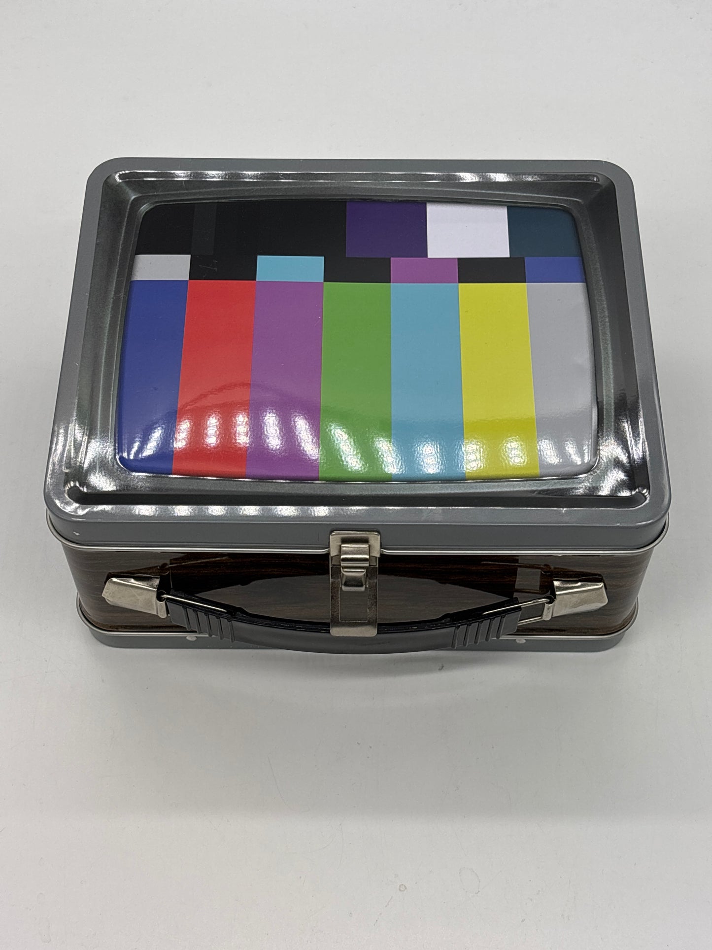 Auction Lot 93: Empty Lunch Tin Lot 1