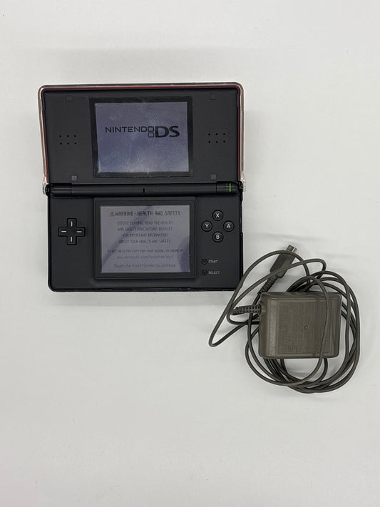 Auction Lot 1 Nintendo DS with Case and Charger Working