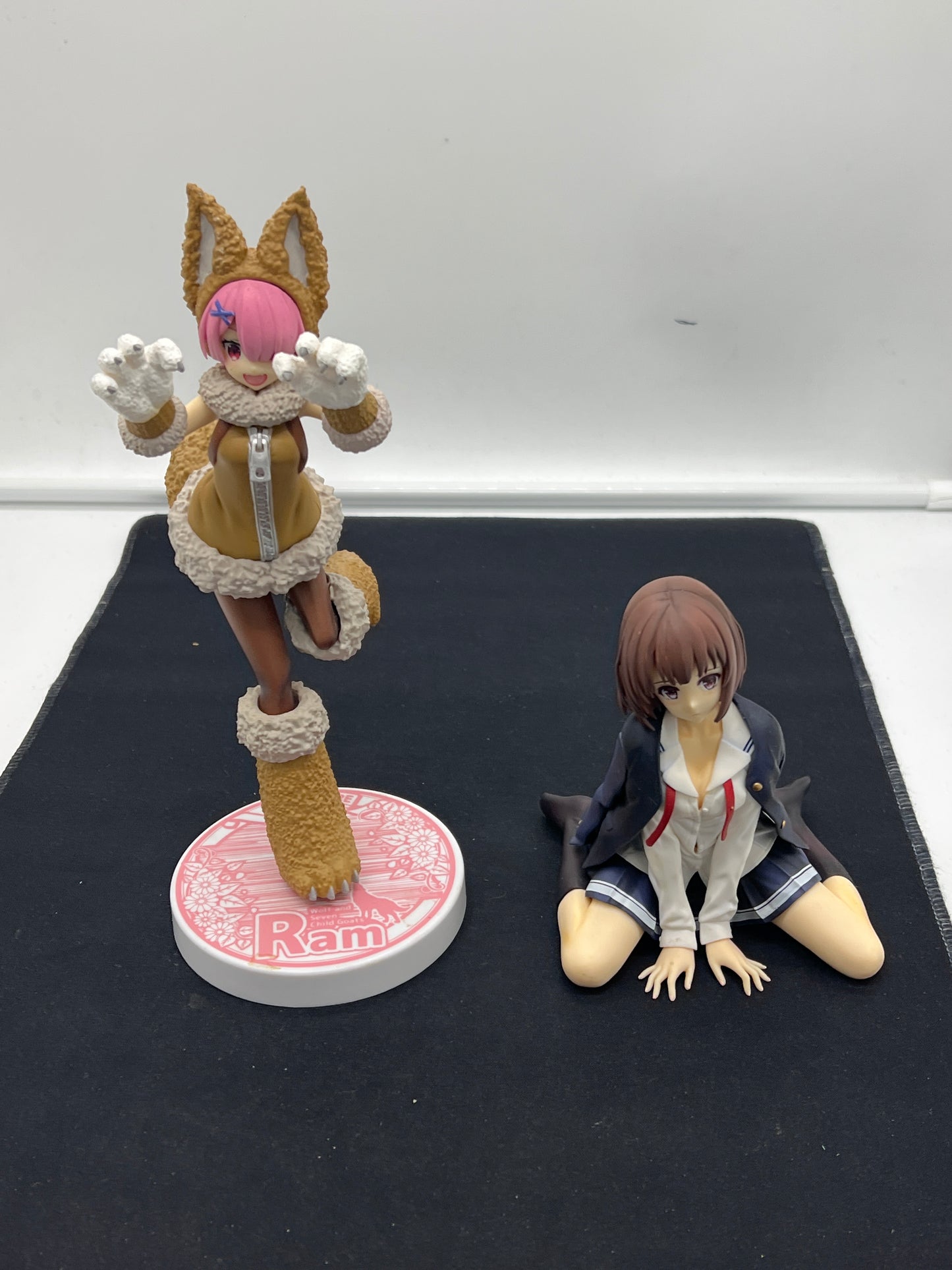 Auction Lot 89: Anime Figures Lot of 2