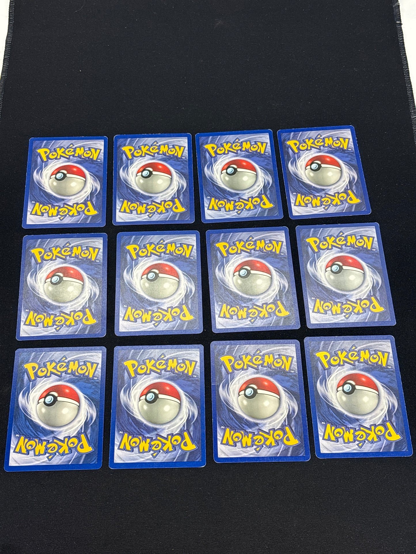Auction Lot 59: Pokemon 12 Card Lot Base set 2 Conditions Vary