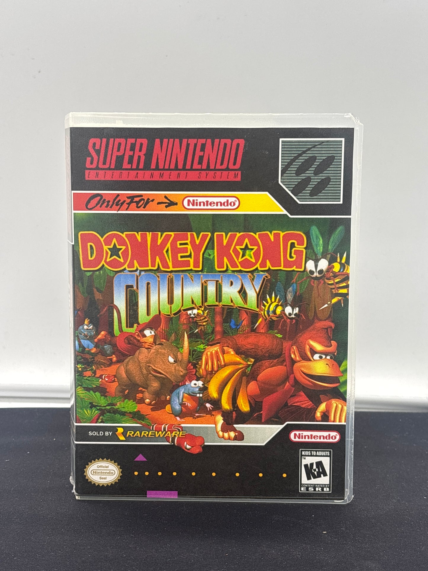 Auction Lot 108: Donkey Kong Country Empty Video Game Case SNES