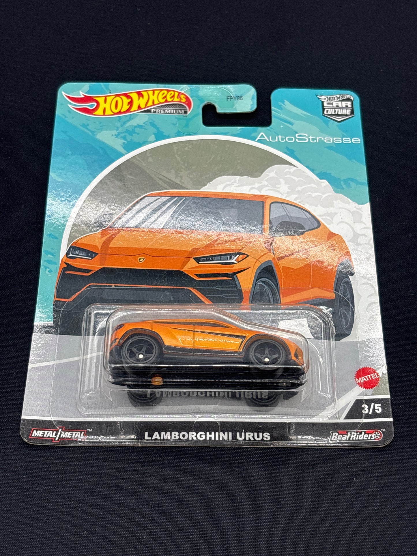 Auction Lot 64: Hot Wheels Lamborghini Urus
