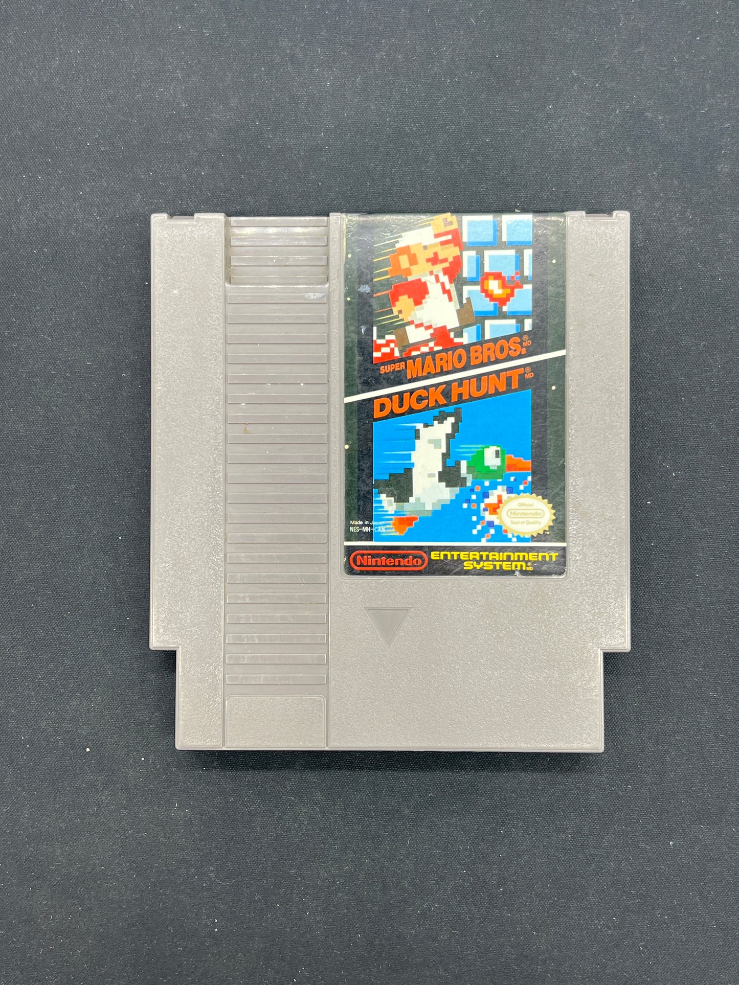 Auction Lot 177: NES Super Mario Bros/Dunk Hunt LOOSE