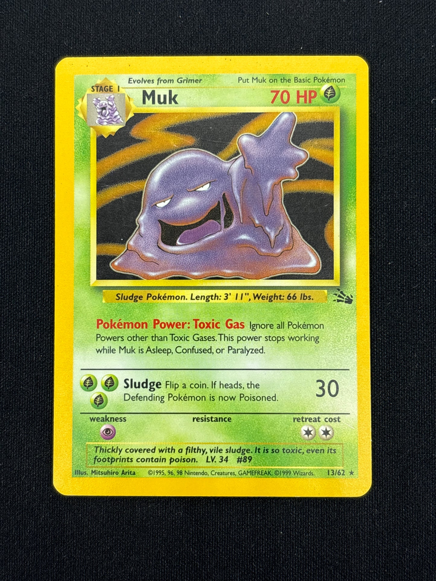 Auction Lot 30: Muk Holo Pokemon WOTC Fossil Card Conditions Vary