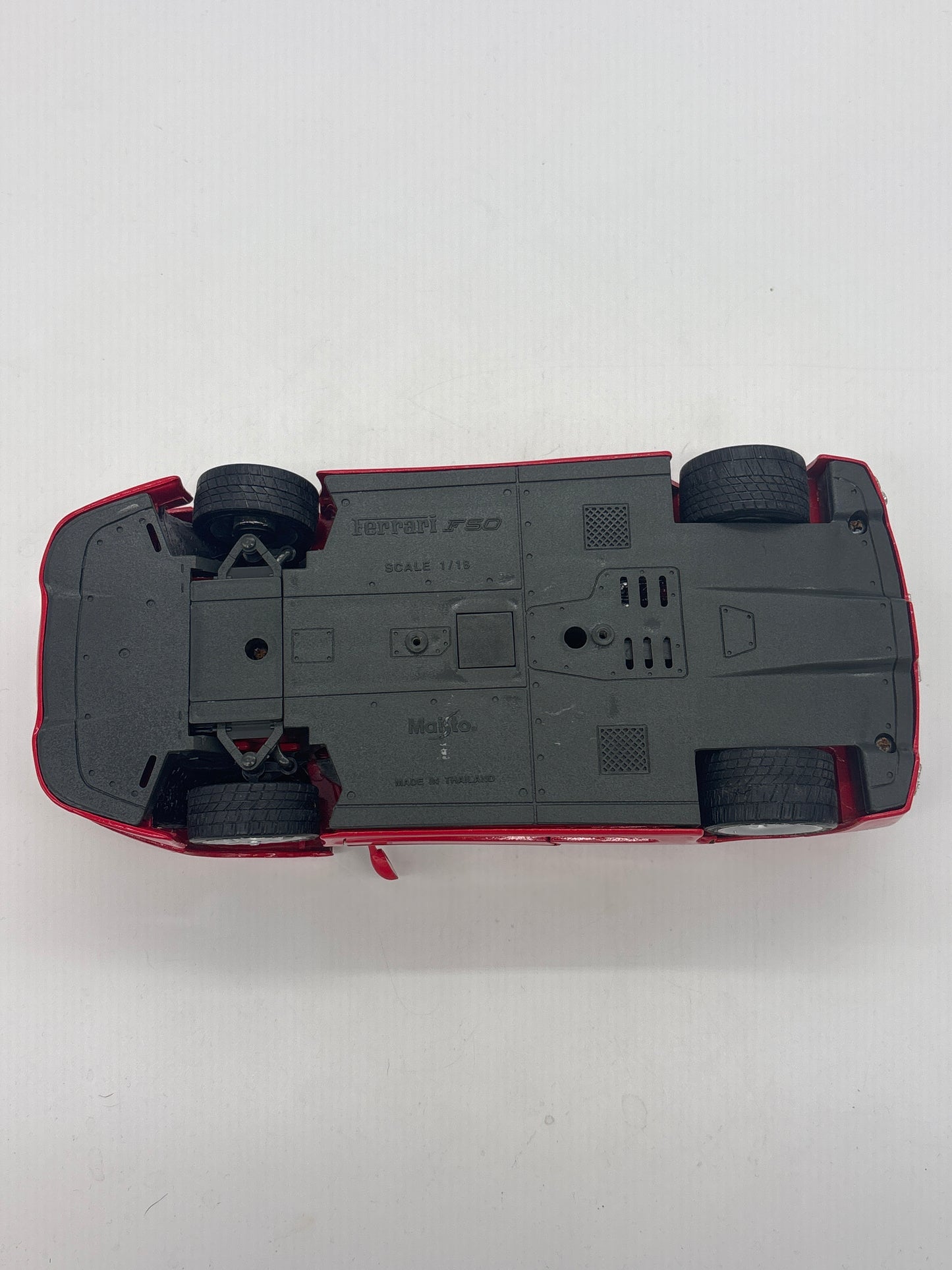 Auction Lot 5: Ferrari F50 1:18 Die Cast Figure