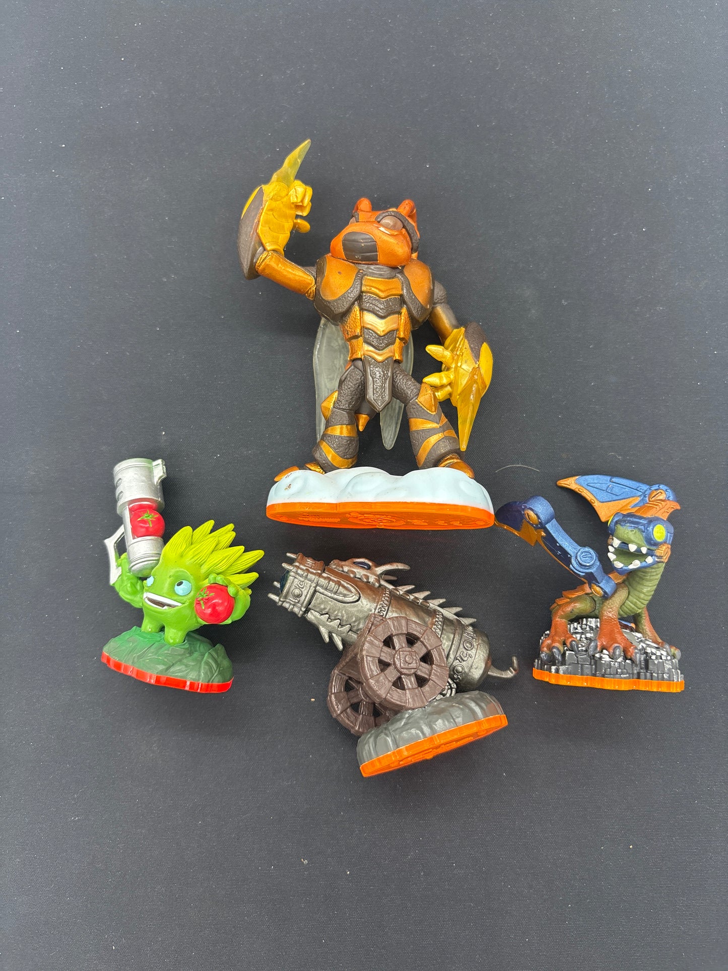 Auction Lot 89: Skylanders Loose Figure Lot 9