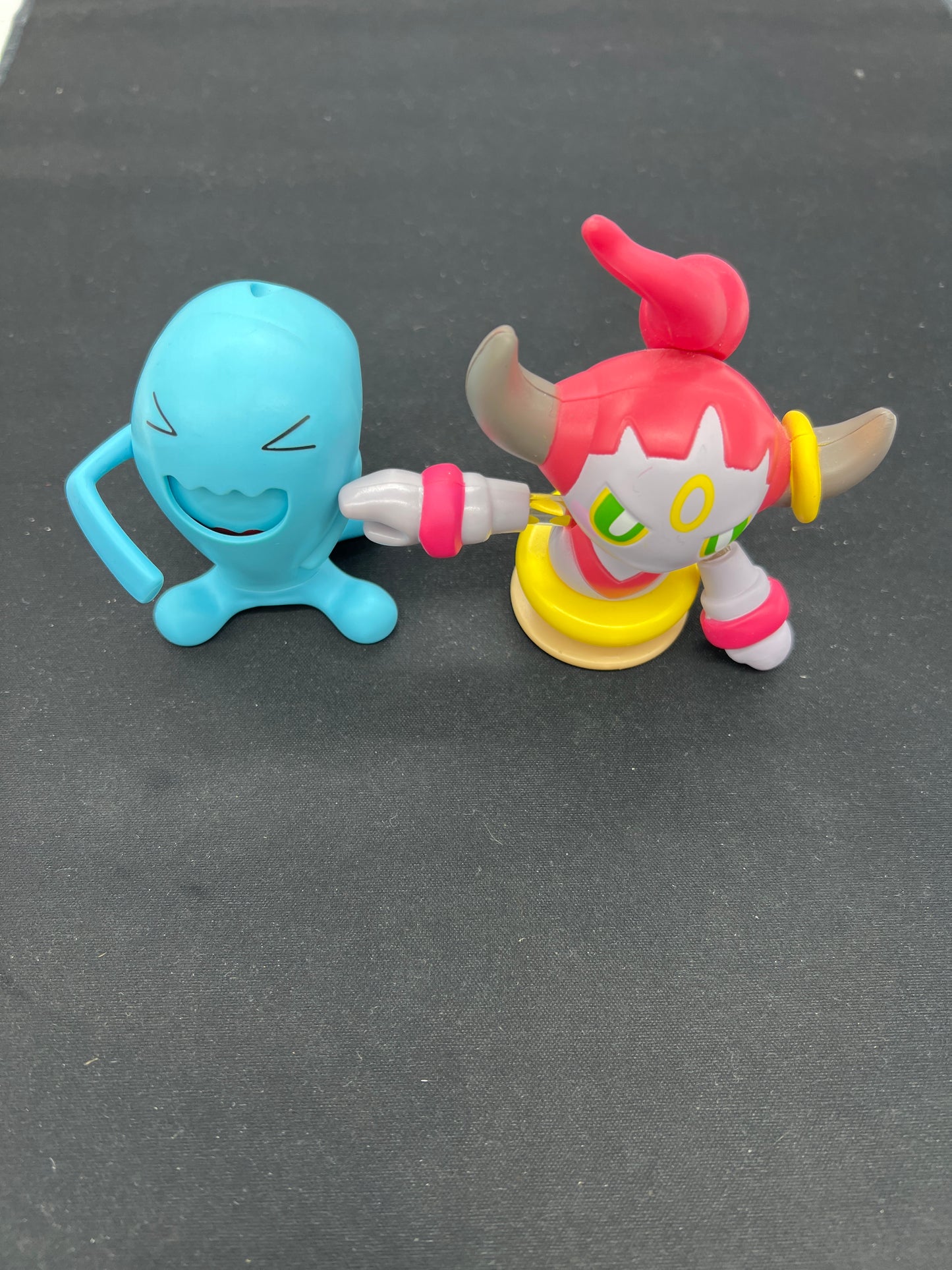 Auction Lot 283: Pokemon Figure Lot of 2 Wobbuffet & Hoopa Toy Set