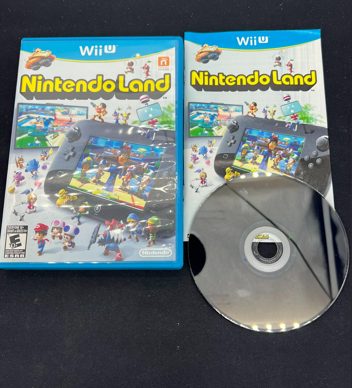 Auction Lot 145: Nintendo WIIU NintendoLand CIB