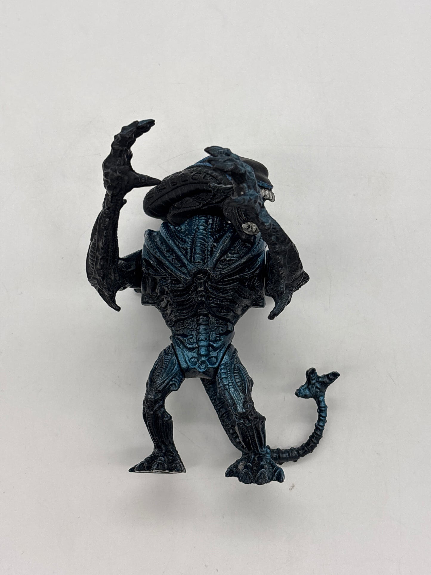 Auction Lot 201: Alien Vs Predator Kenner 1992 Figure