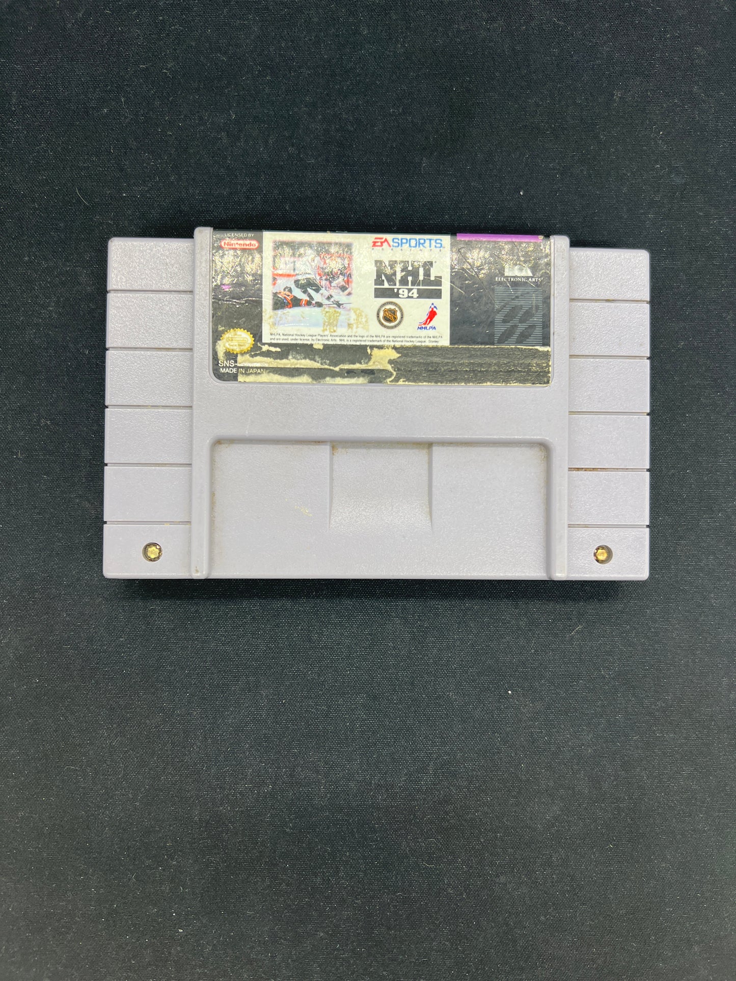 Auction Lot 217: SNES Video Game NHL 94 Loose