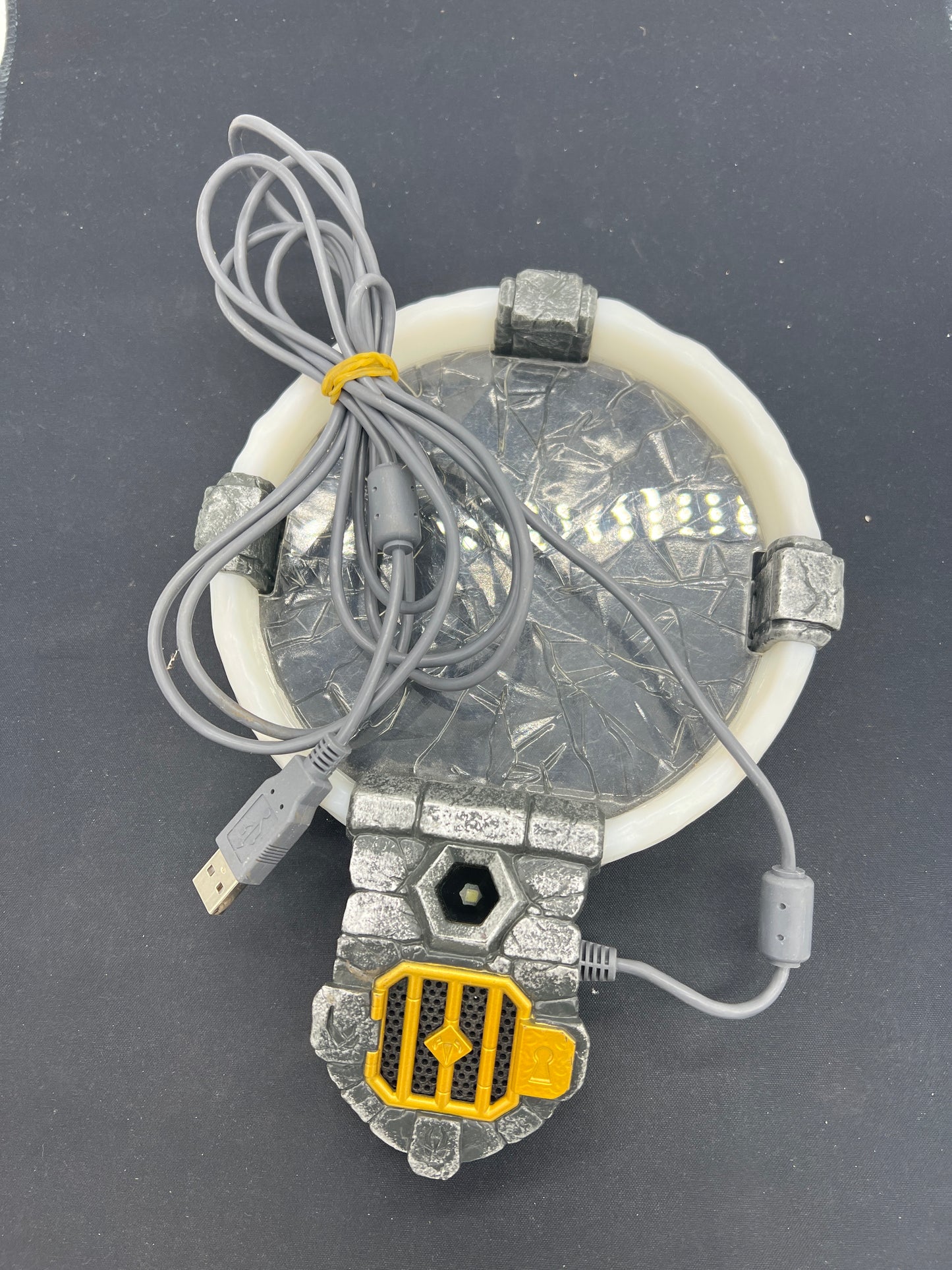 Auction Lot 348: Skylanders Game Pad Untested