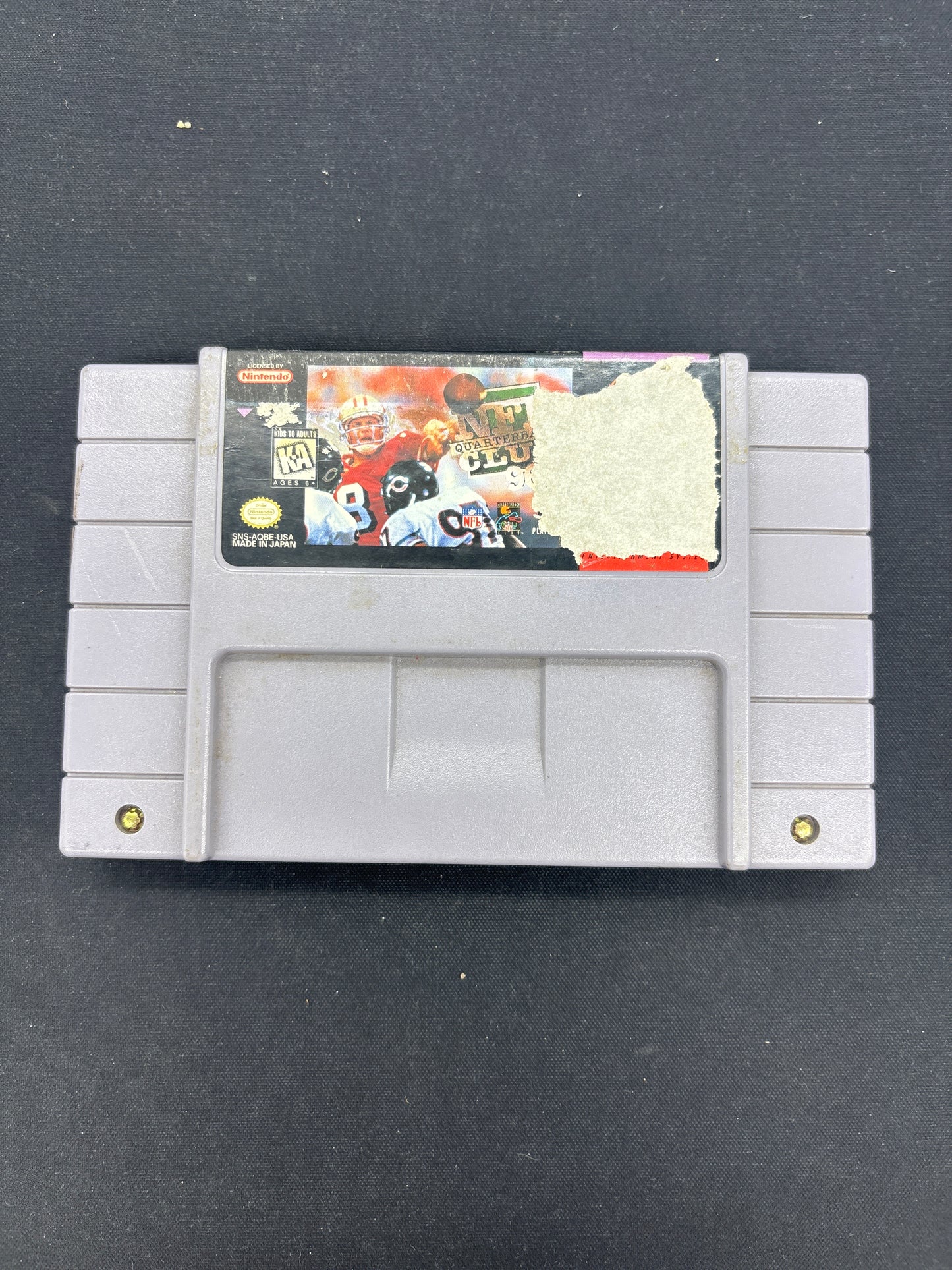 Auction Lot 98: SNES Video Game NFL Quarterback Club Loose