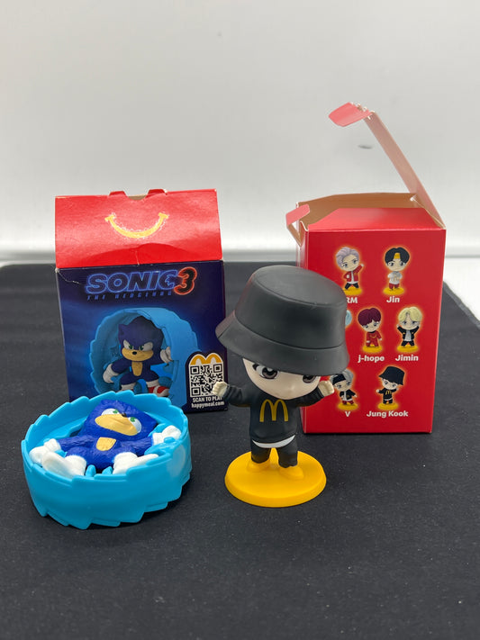 Auction Lot 318: McDonald's Happy Meal Tiny Tan and Sonic Figure Lot