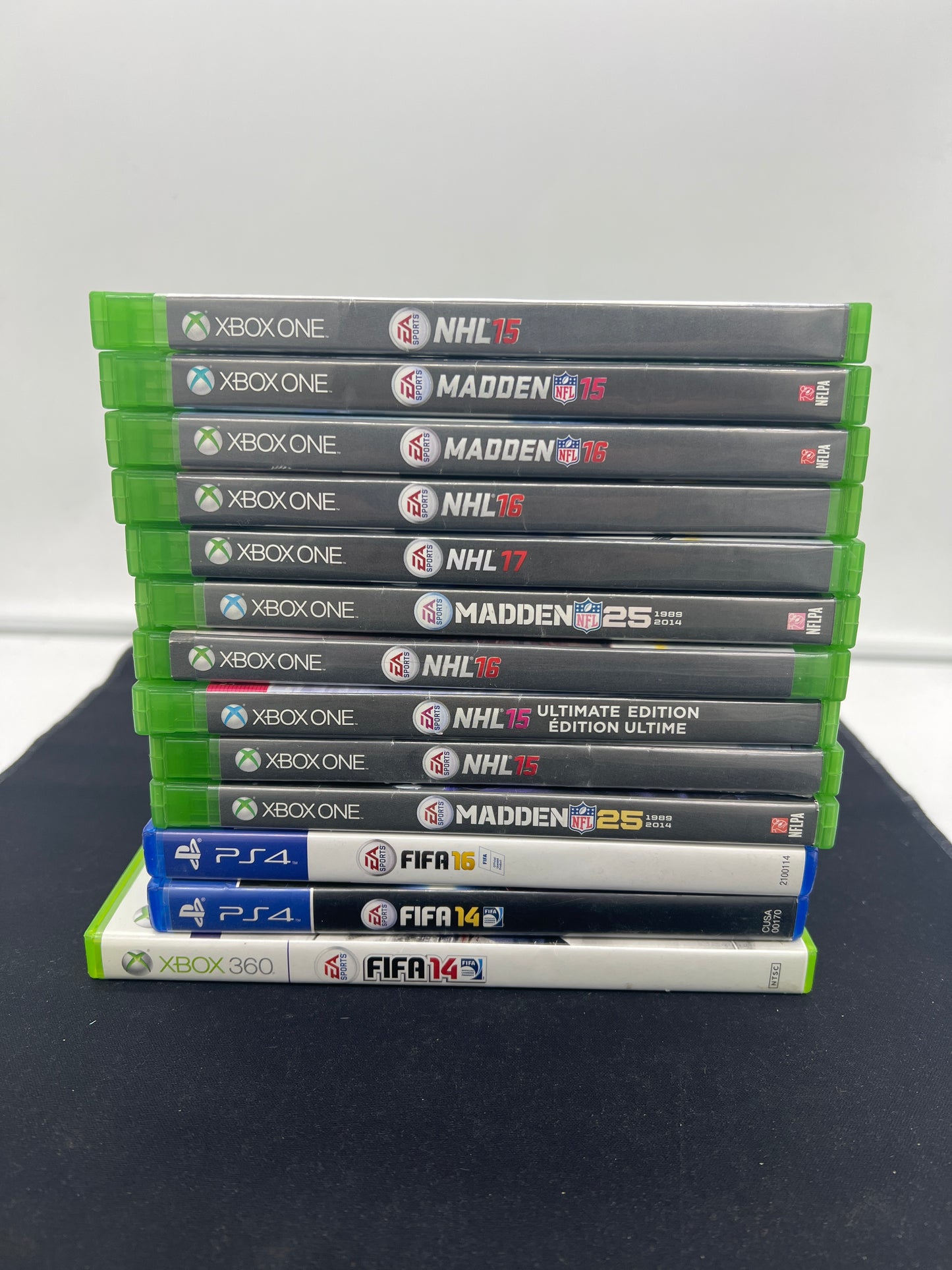 Auction Lot 221: Video Games Assorted Lot of Sport Titles