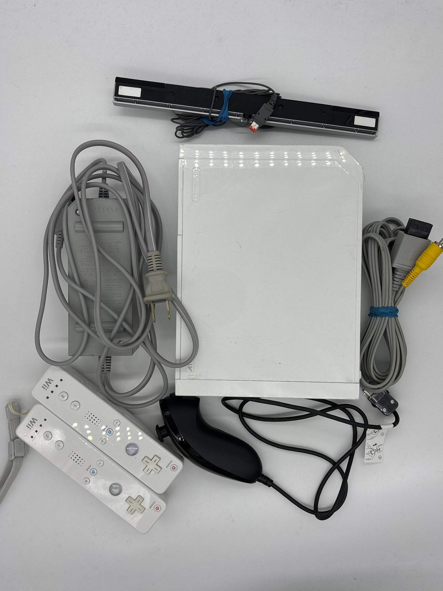 Auction Lot 35: Nintendo Wii White with Cords and Controllers