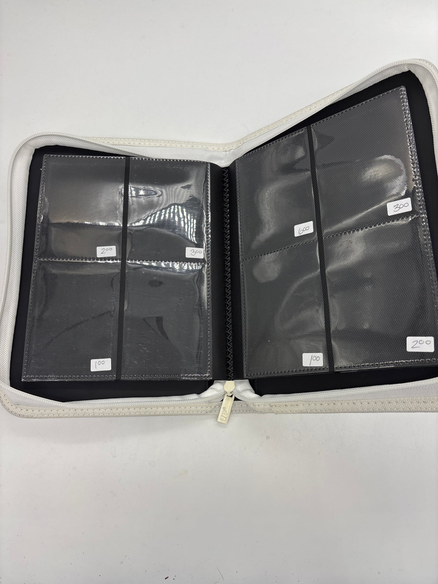 Auction Lot 94: UltraPro White 4 Pocket TCG Binder Lightly Used