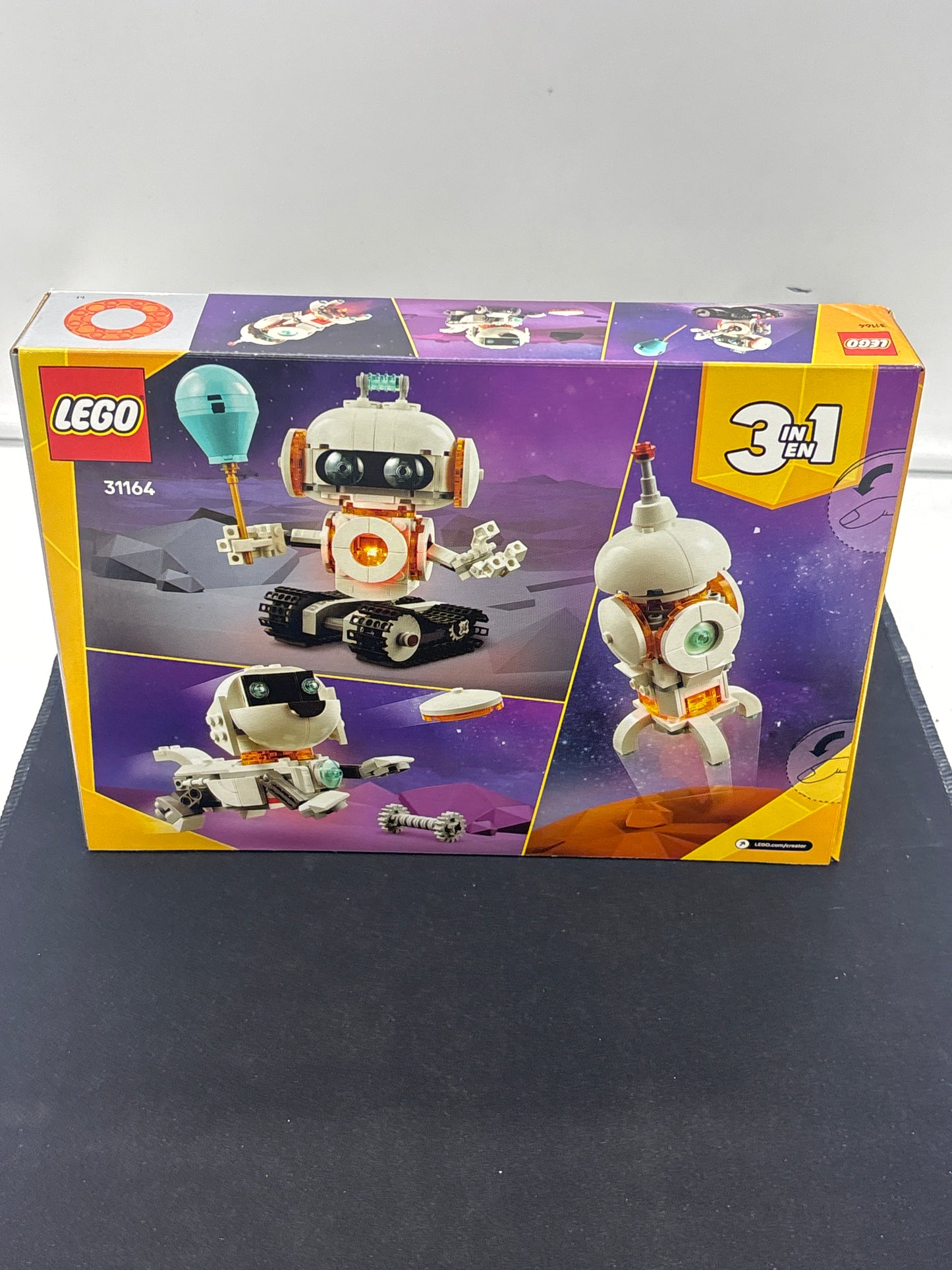 Auction Lot 395: LEGO Creator Space Robot