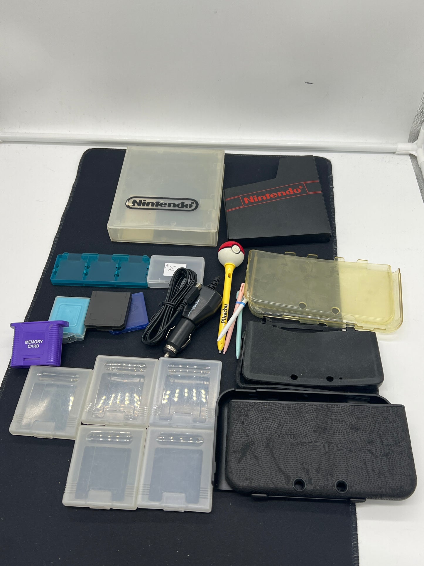 Auction Lot 331: Nintendo Accesory Lot
