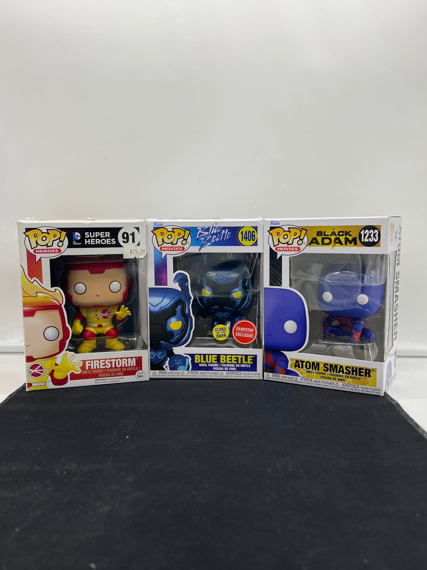 Auction Lot 21: POP Funko DC Heroes Firestorm Blue Beetle Atom Smasher 91 1406 1233 Figures