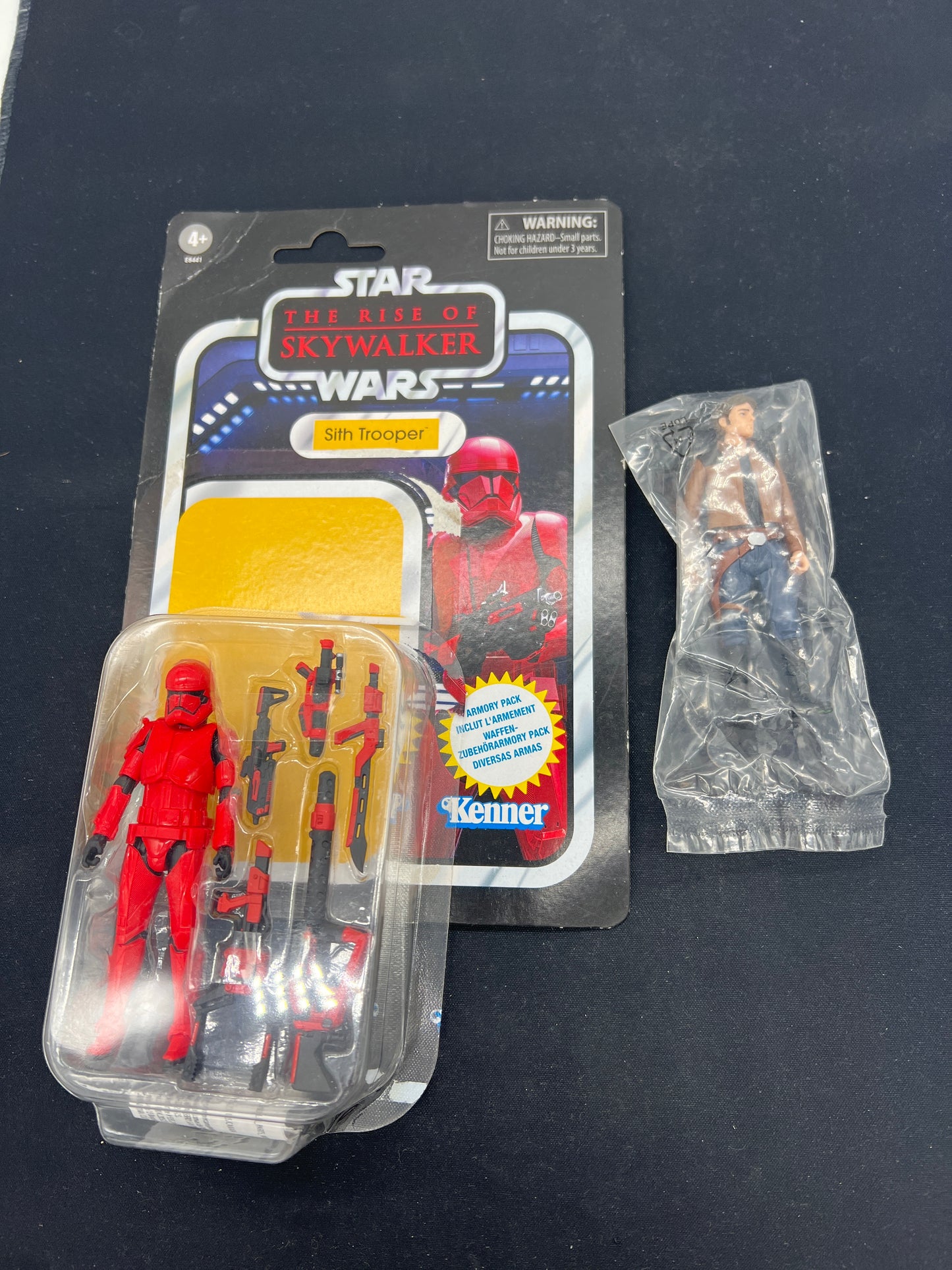 Auction Lot 334: Star Wars Sith Trooper Kenner Figure Toy Sealed