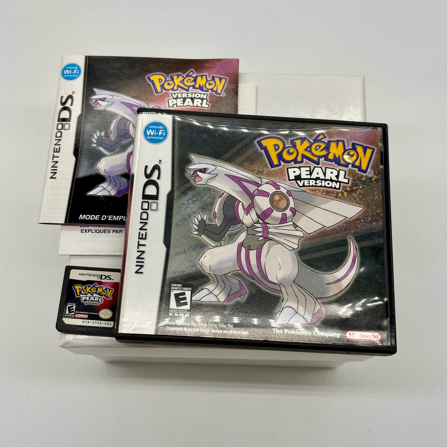 Auction Lot 3: Nintendo DS Video Game Pokémon Pearl CIB