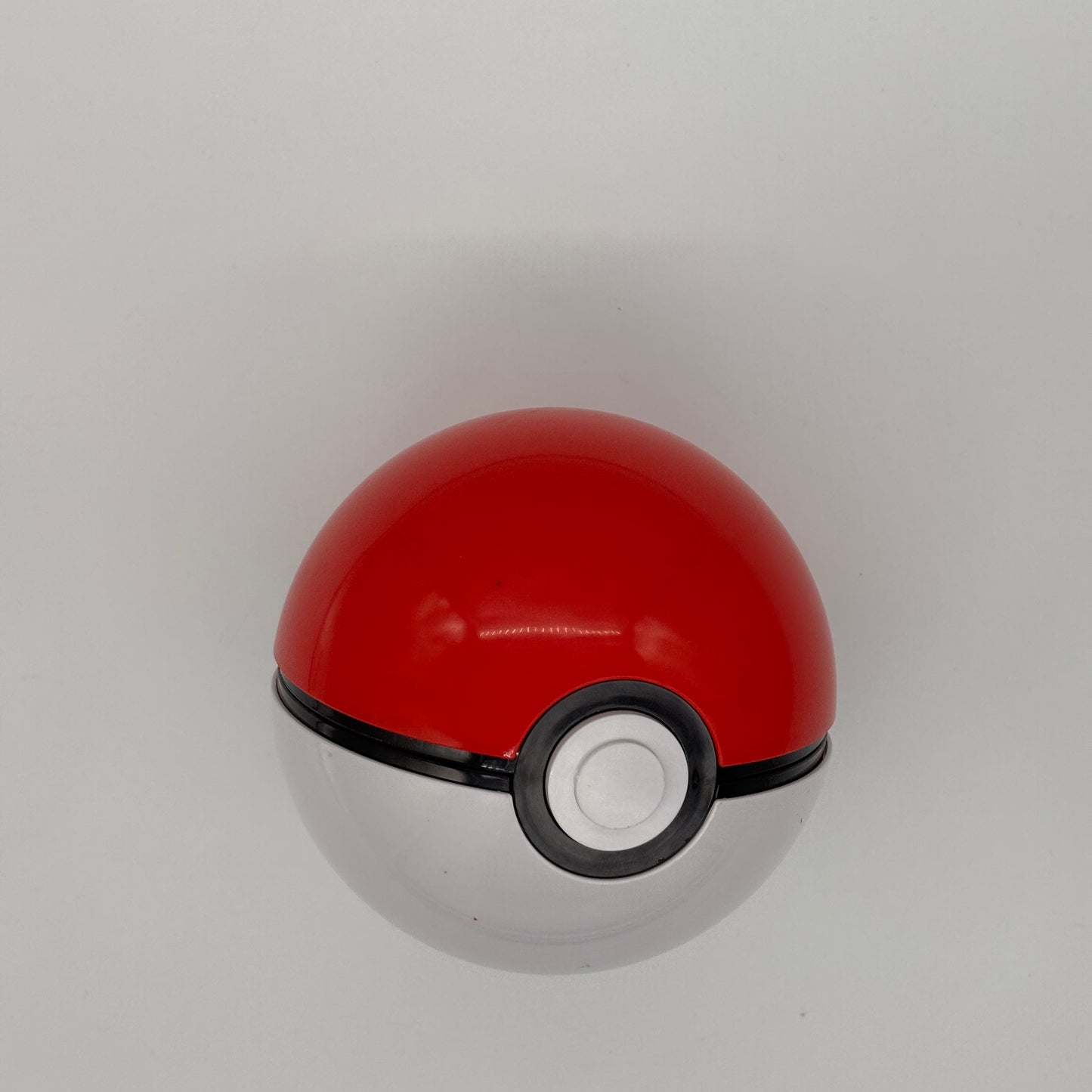 Auction Lot 52: Pokeball Deck Box Holder